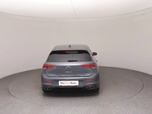 Volkswagen Golf view 6