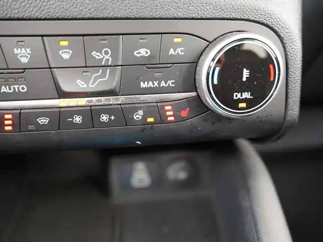 Ford Kuga view 13