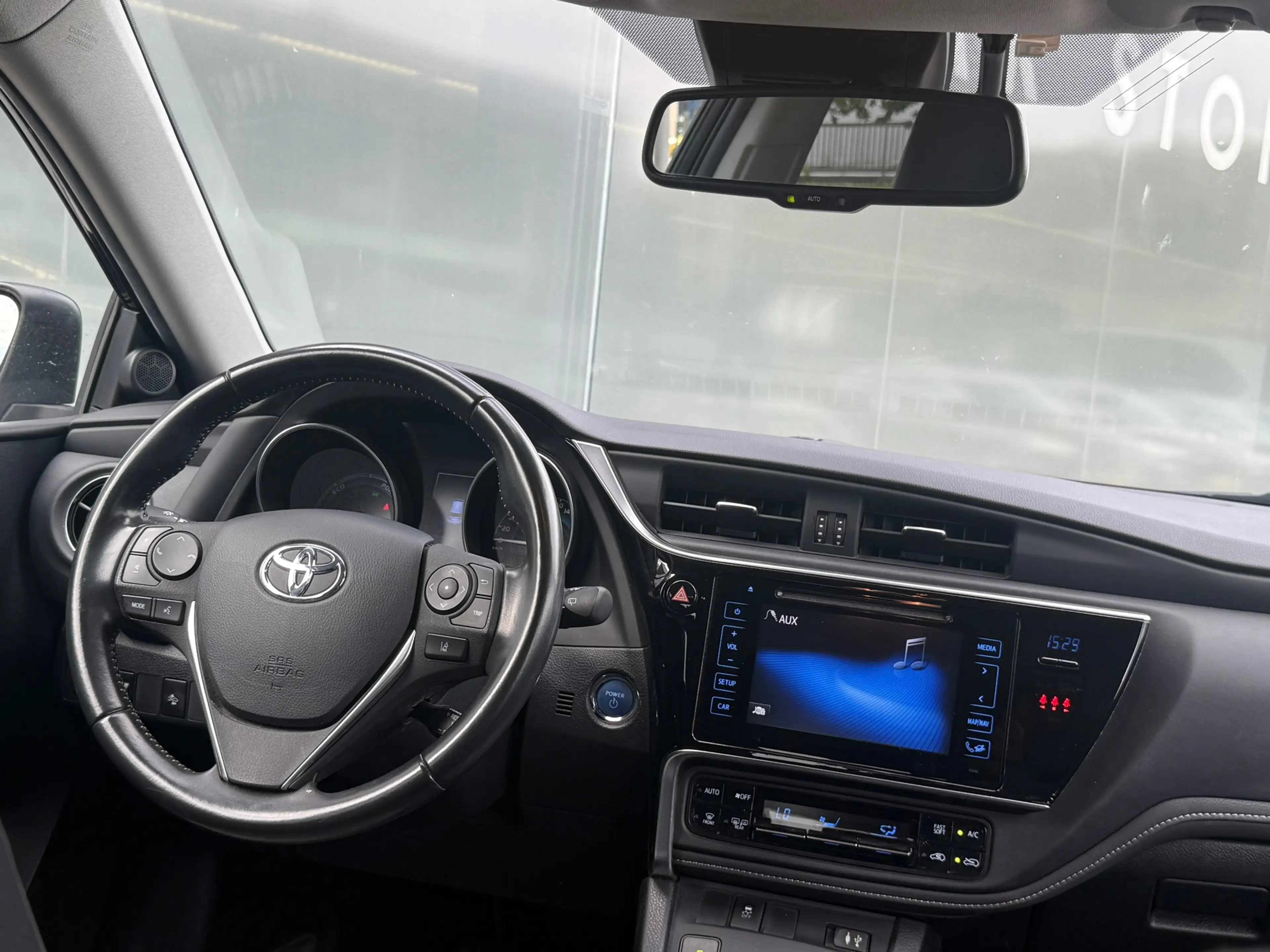 Toyota Auris 1.8 Hybrid Dynamic Navi|Camera|Dealer onderhouden — photo 10