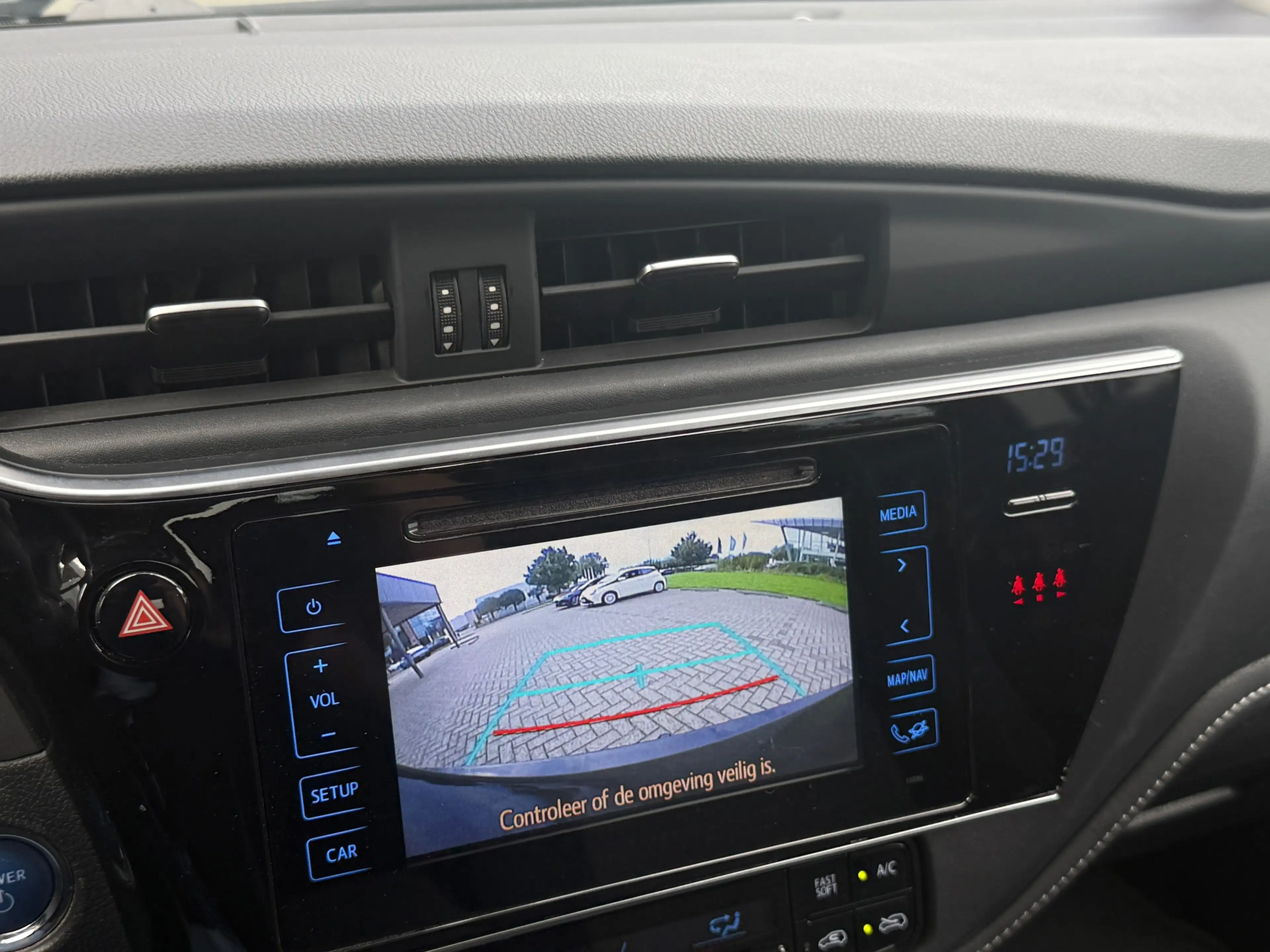 Toyota Auris 1.8 Hybrid Dynamic Navi|Camera|Dealer onderhouden — photo 11