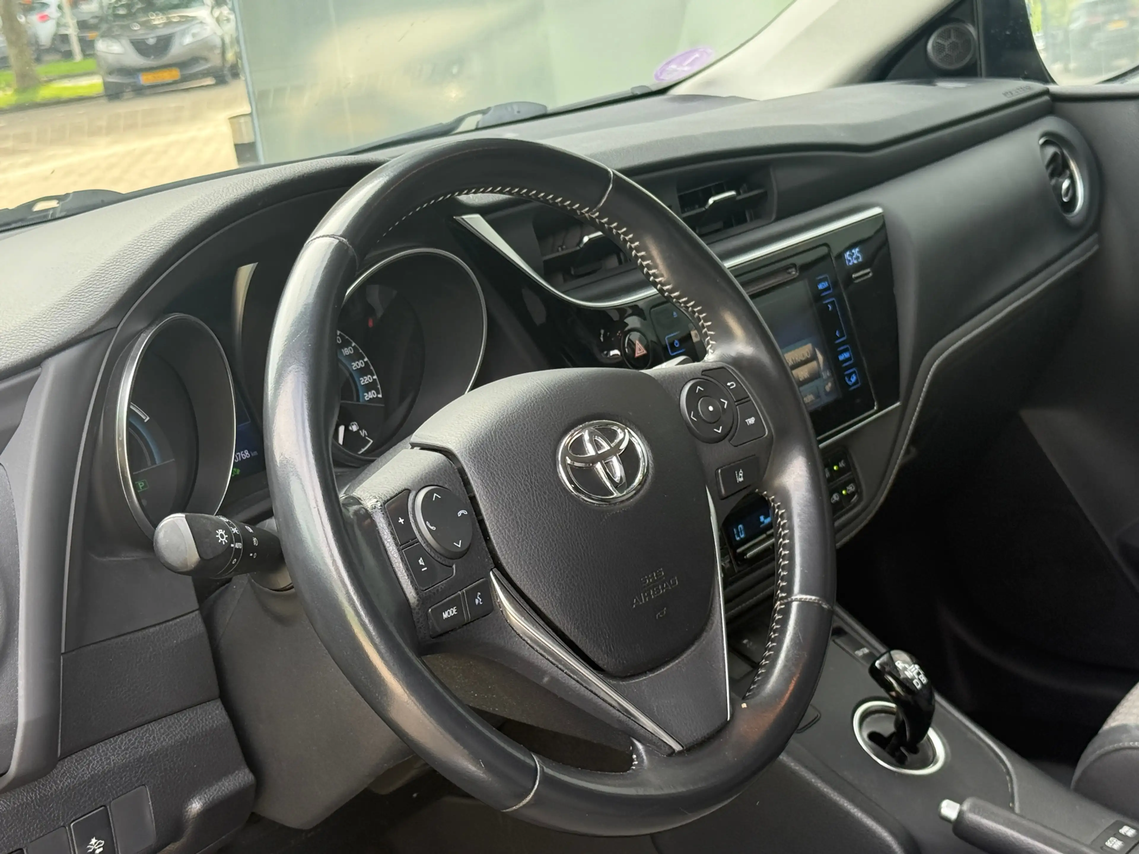 Toyota Auris 1.8 Hybrid Dynamic Navi|Camera|Dealer onderhouden — photo 9
