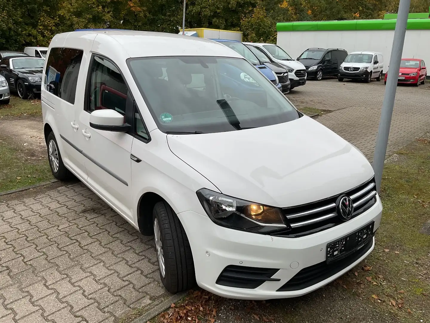 Volkswagen Caddy 2,0TDI 75kW BMT Family 5-Sitze Weiß - 1