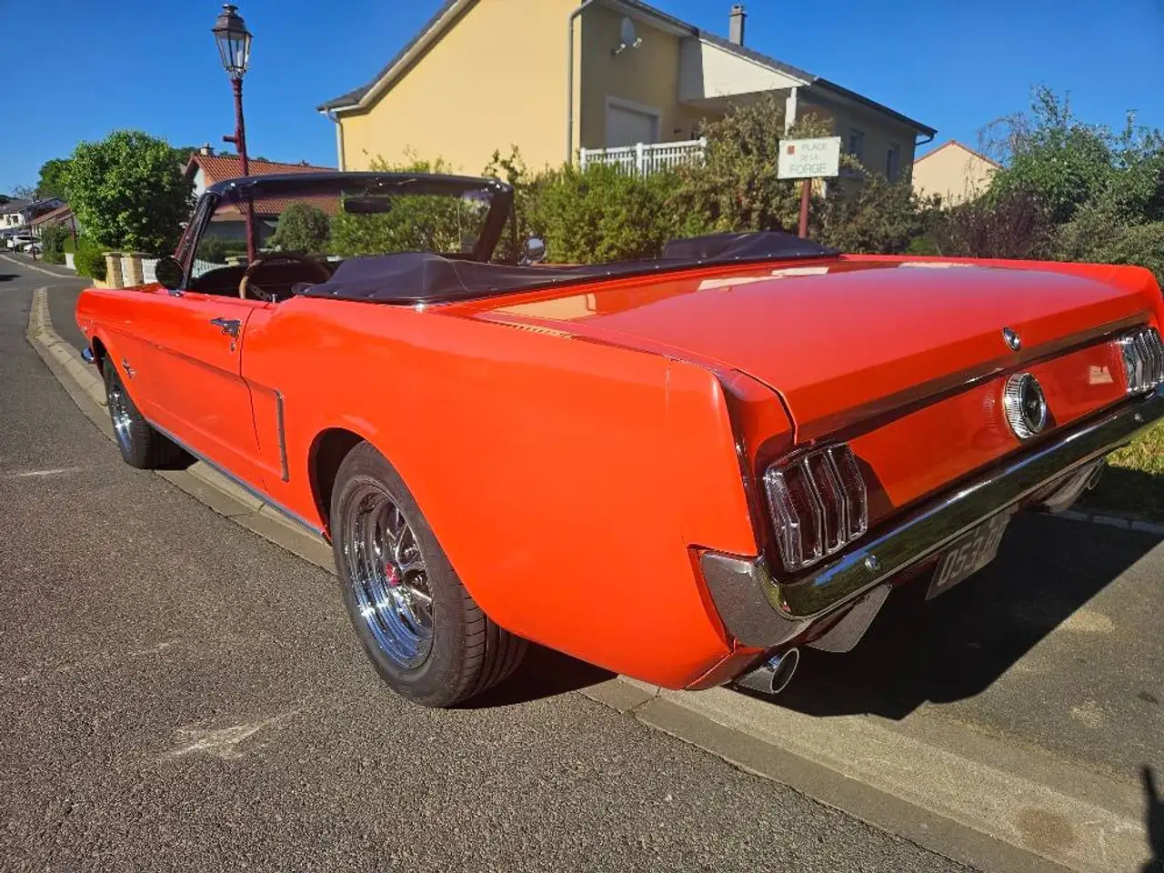 Ford Mustang V8 cabriolet 1965, foto 3