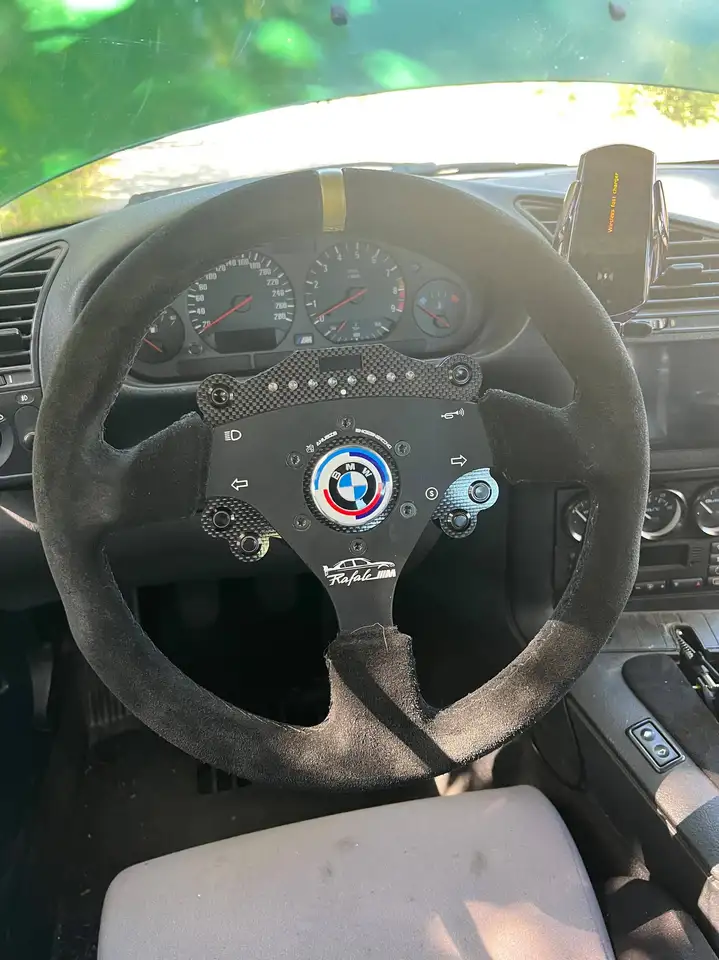 BMW 325i, foto 3