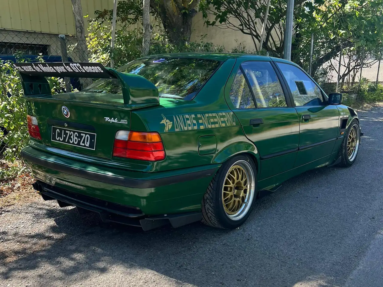 BMW 325i, foto 2