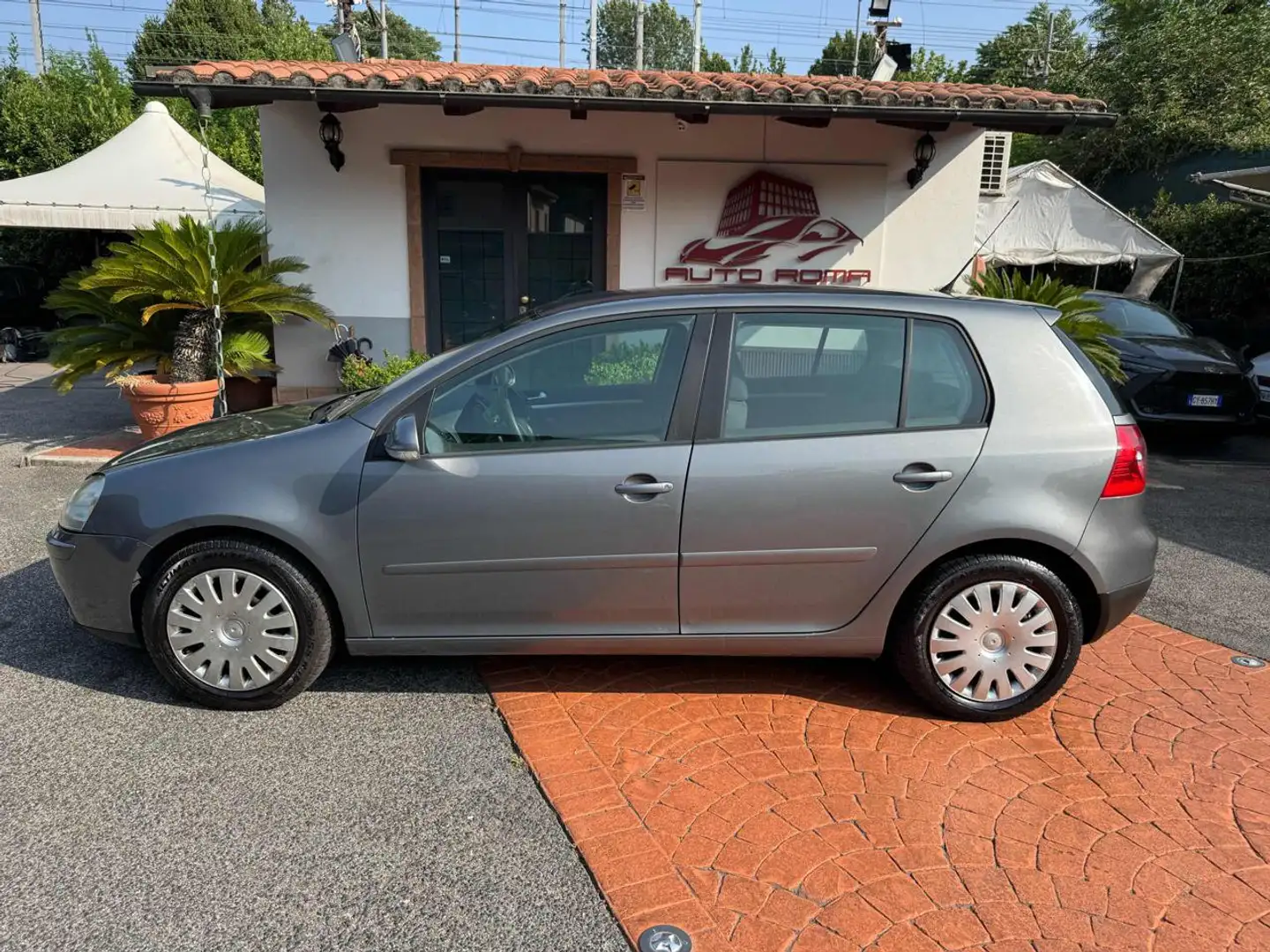 Volkswagen Golf 1.6 5p. Comfortline TAGLIANDATA! NEOPATENTATI! Grigio - 2