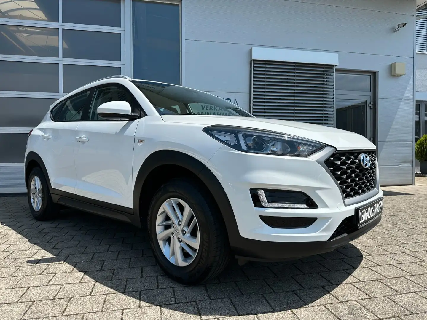 Hyundai TUCSON 1.6 GDI 1.HD KLIMA SHZ TEMPOM PDC AHK ALU Blanc - 2