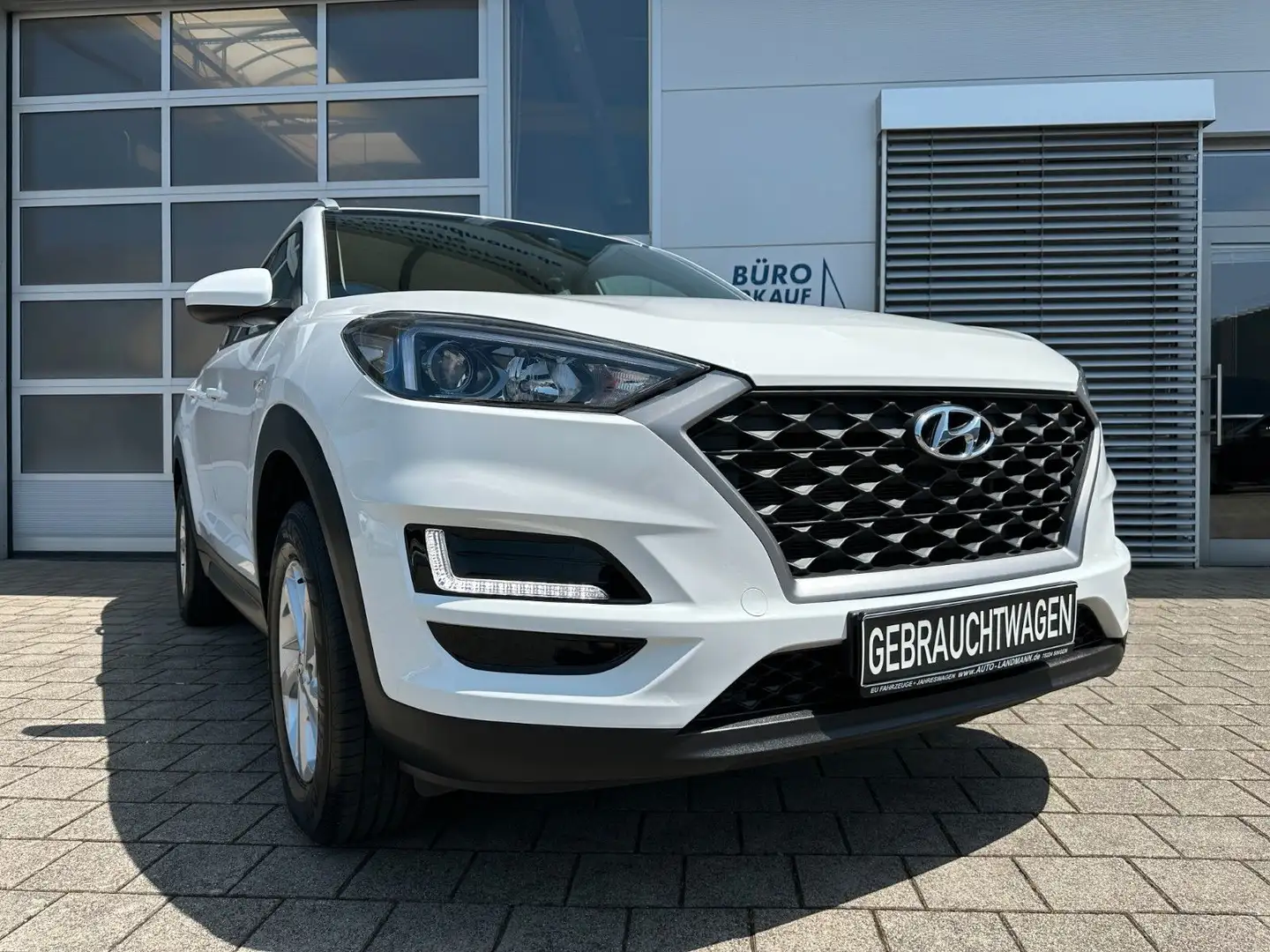 Hyundai TUCSON 1.6 GDI 1.HD KLIMA SHZ TEMPOM PDC AHK ALU Blanc - 1