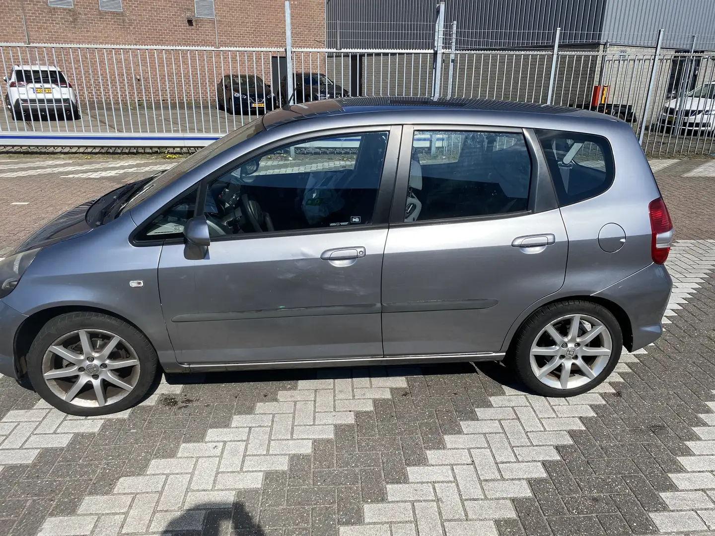 Honda Jazz 1.2 cool Gris - 2