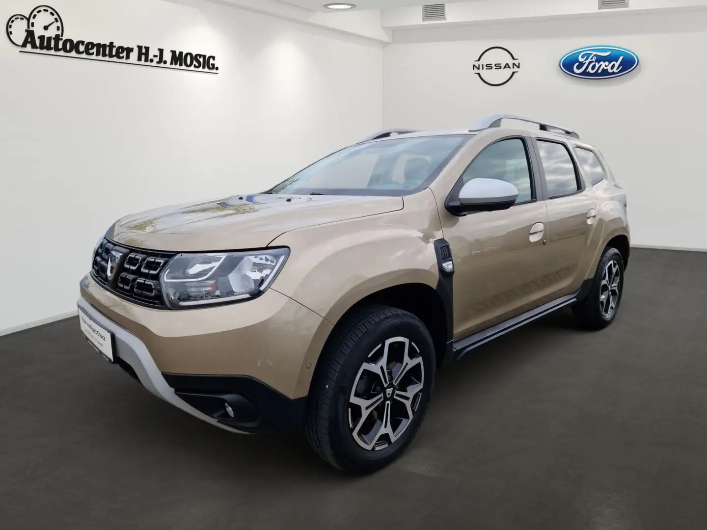 Dacia Duster II Adventure 150PS  Klima /Navi /AHZV /Si Beige - 2