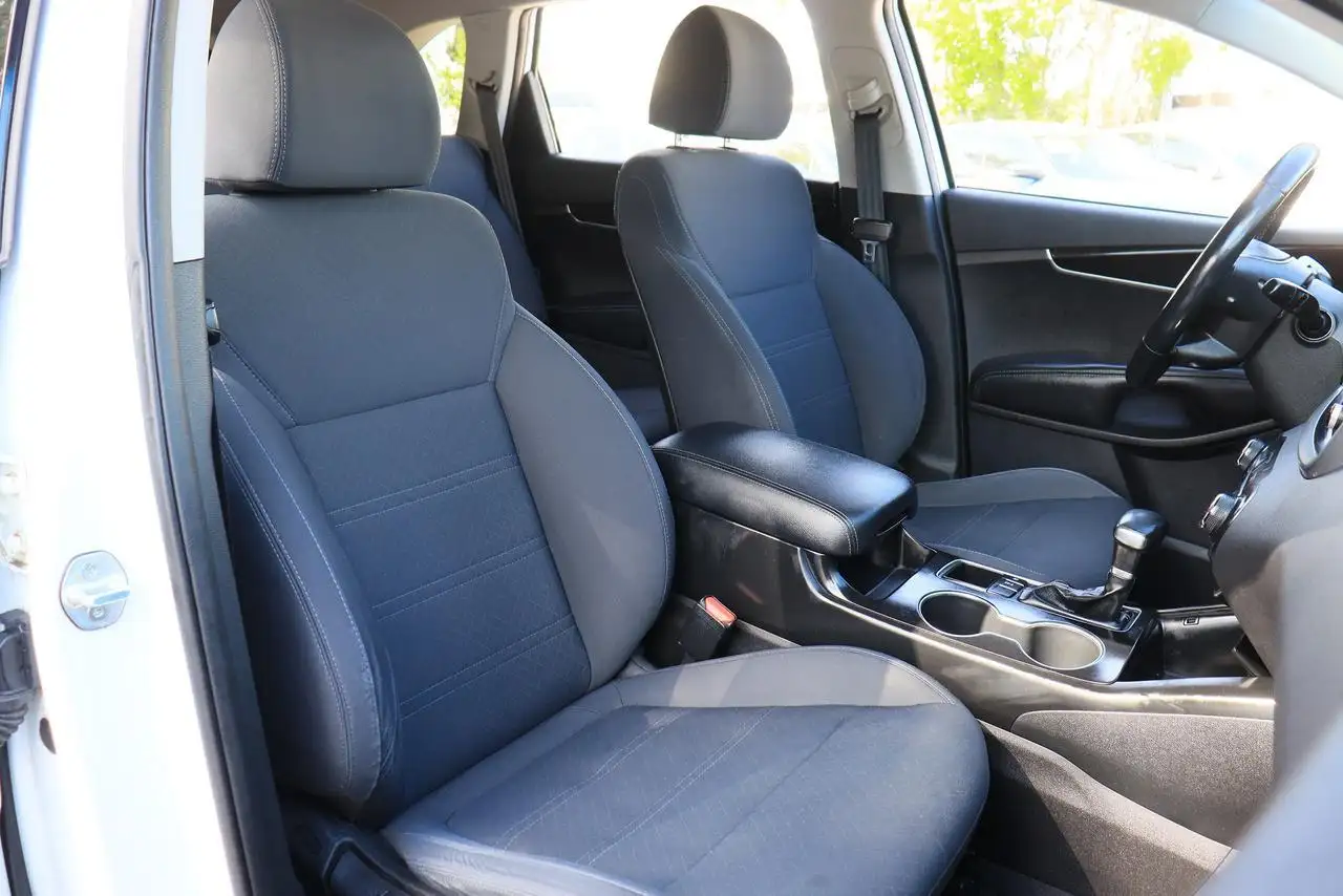 Kia Sorento снимка Kia Sorento