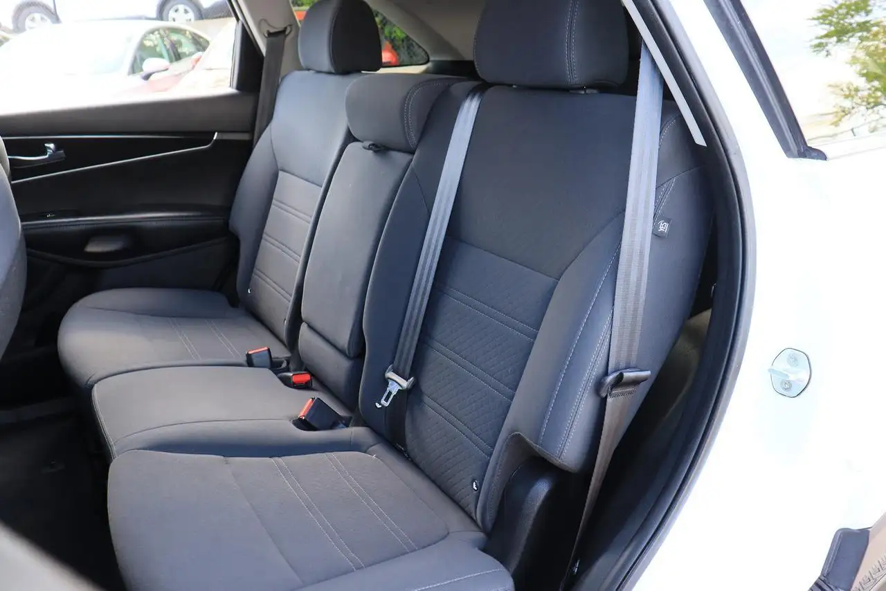 Kia Sorento снимка Kia Sorento