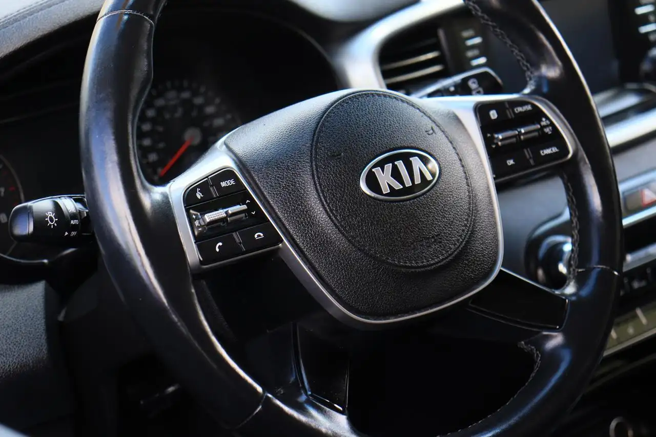 Kia Sorento снимка Kia Sorento