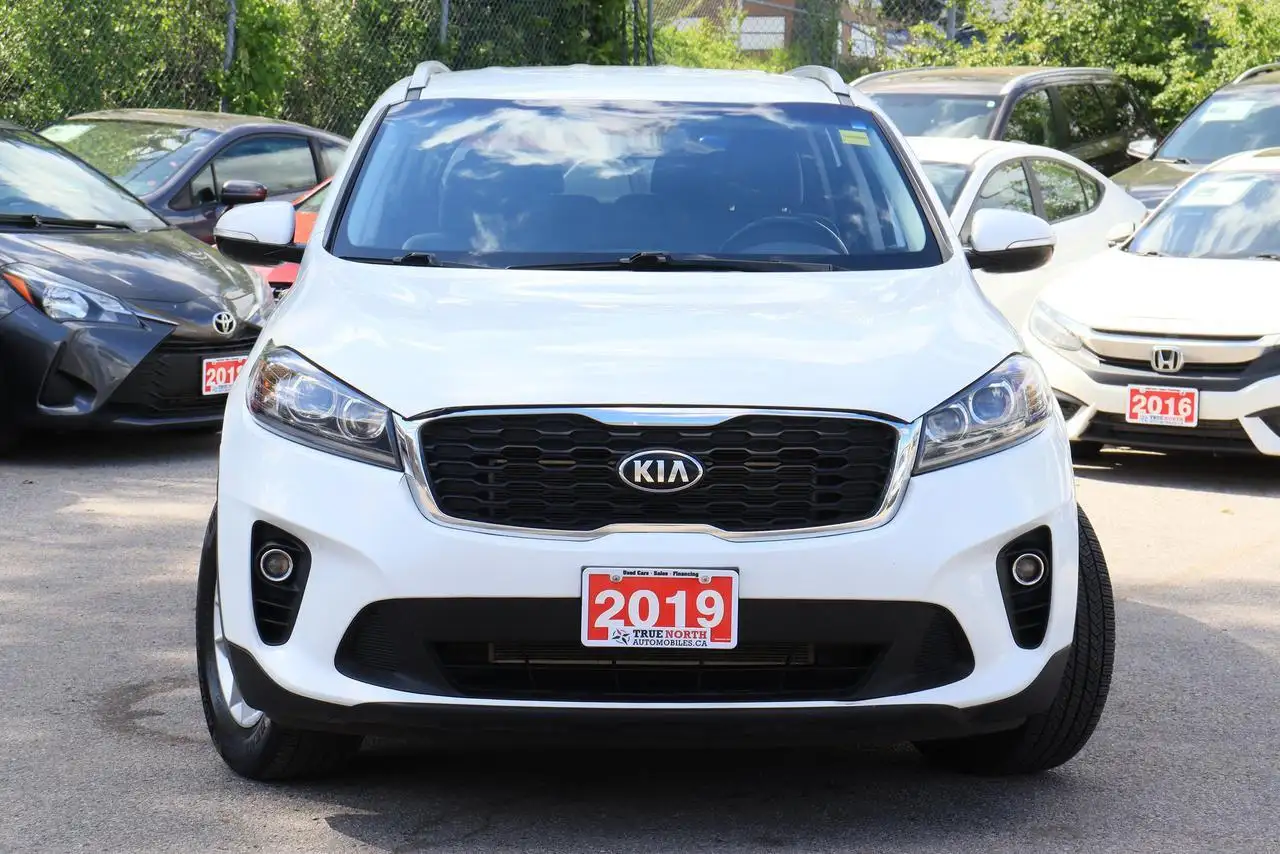 Kia Sorento снимка Kia Sorento