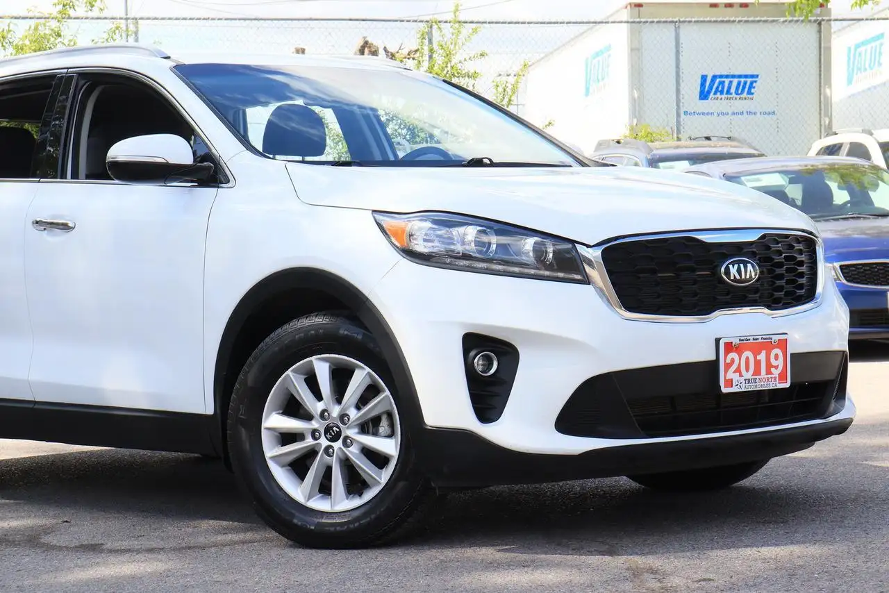 Kia Sorento снимка Kia Sorento