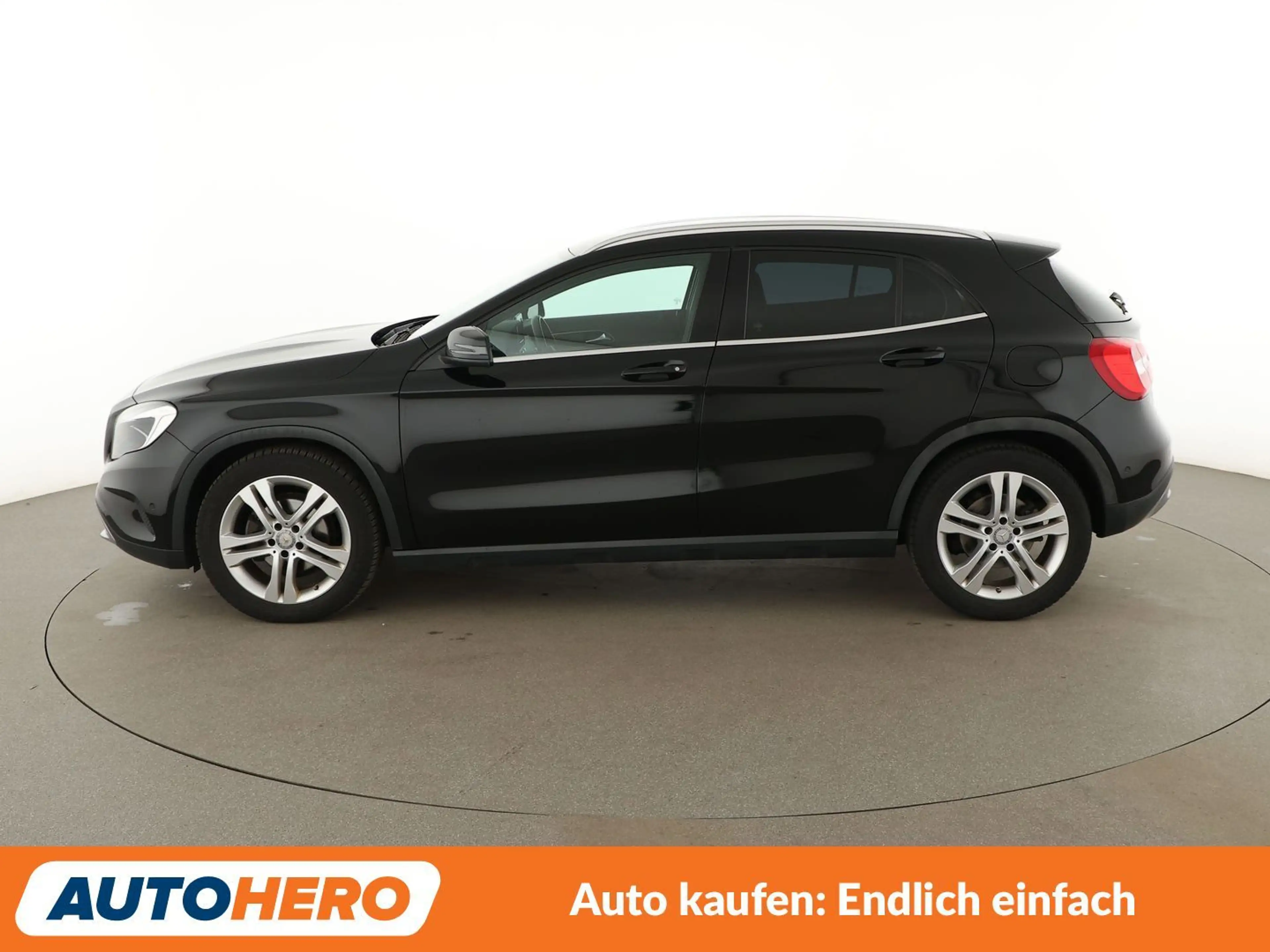 Mercedes-Benz GLA 220 d 4Matic Urban Aut.*NAVI*TEMPO*PDC*KLIMA*GARANTIE* — photo 3