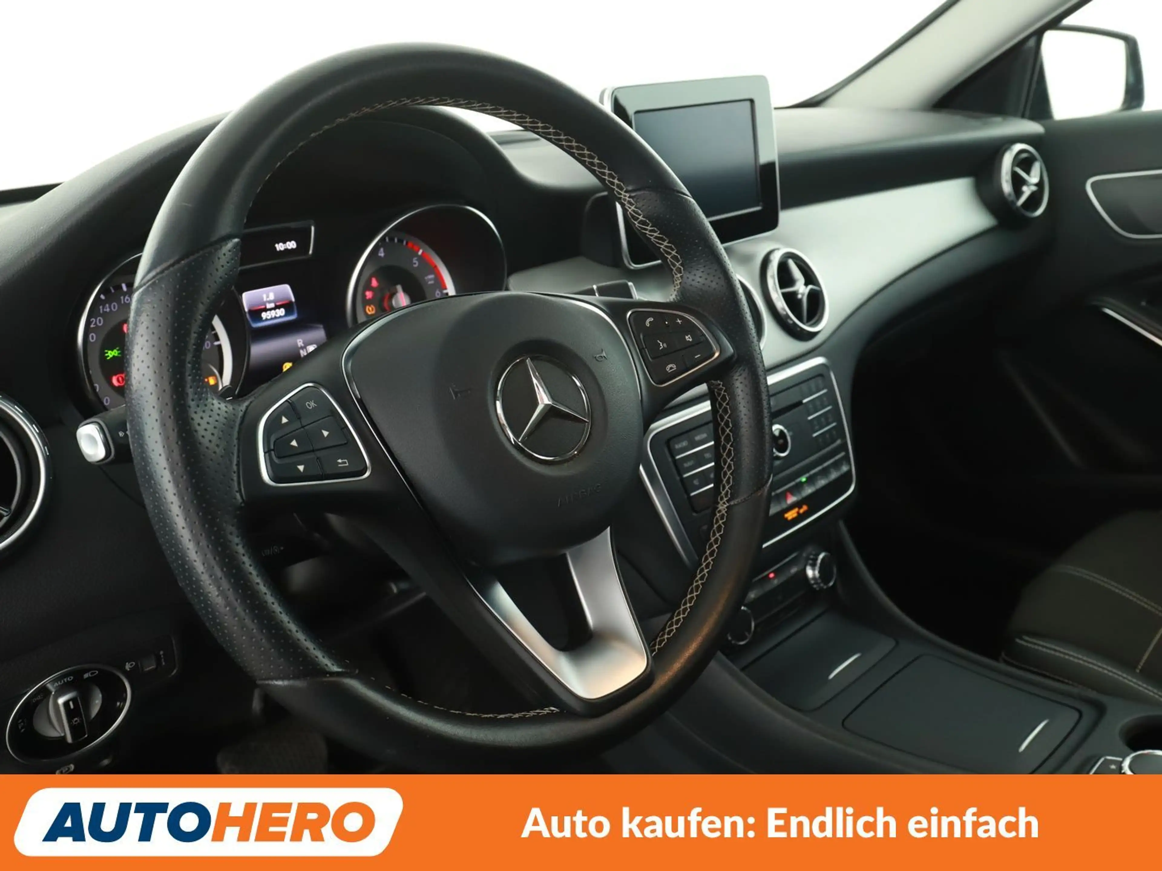 Mercedes-Benz GLA 220 d 4Matic Urban Aut.*NAVI*TEMPO*PDC*KLIMA*GARANTIE* — photo 11