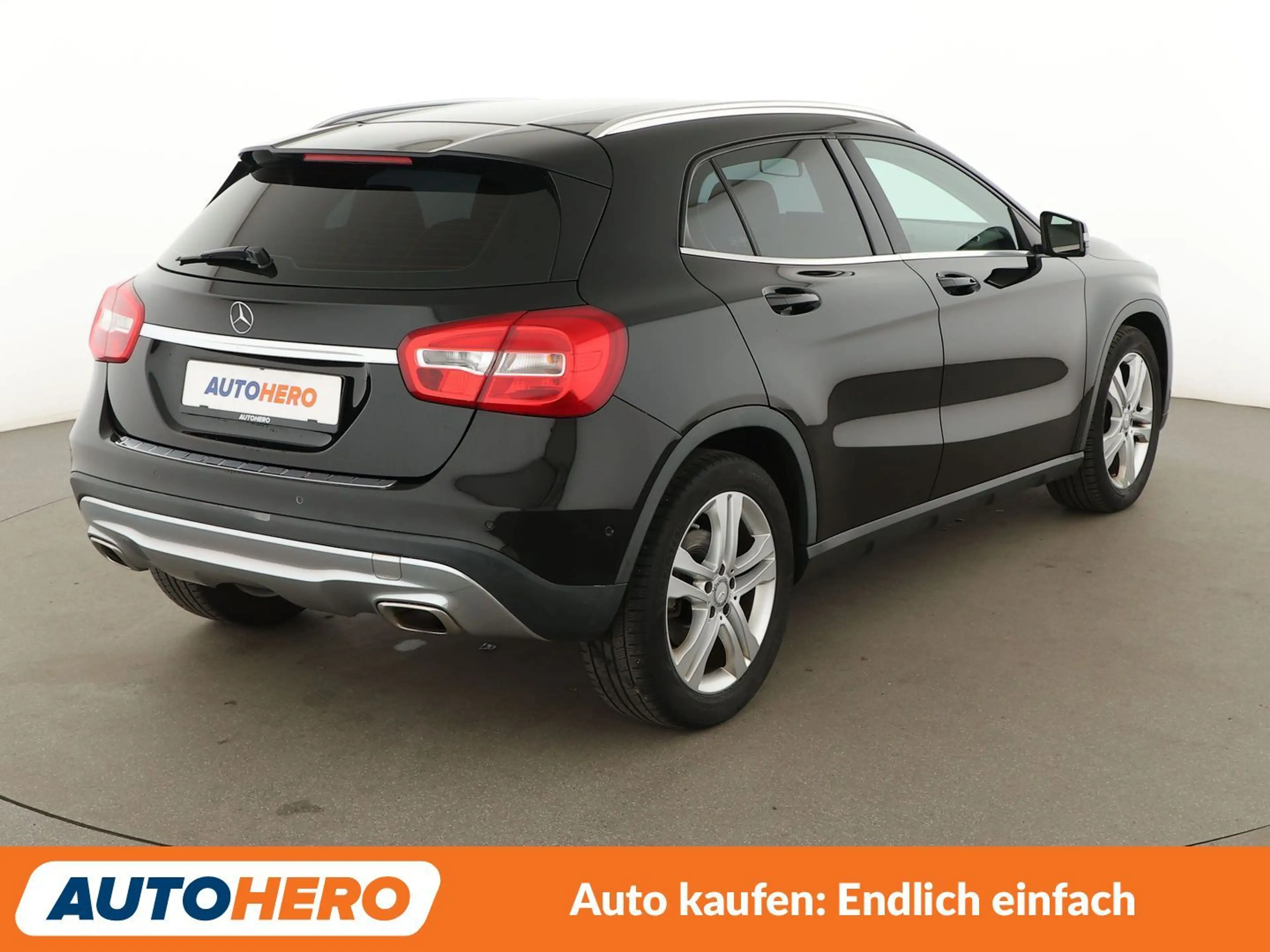 Mercedes-Benz GLA 220 d 4Matic Urban Aut.*NAVI*TEMPO*PDC*KLIMA*GARANTIE* — photo 6