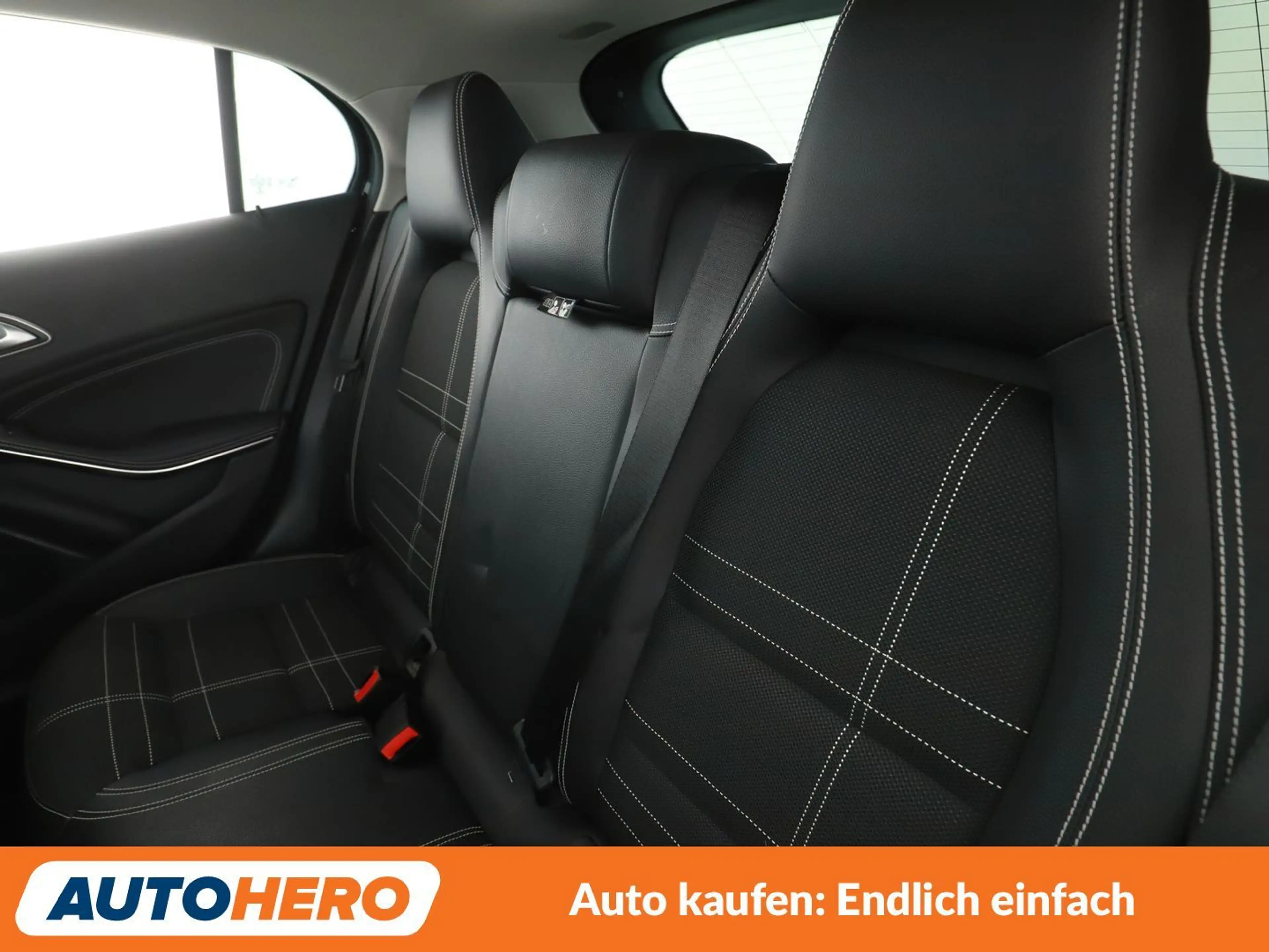 Mercedes-Benz GLA 220 d 4Matic Urban Aut.*NAVI*TEMPO*PDC*KLIMA*GARANTIE* — photo 14