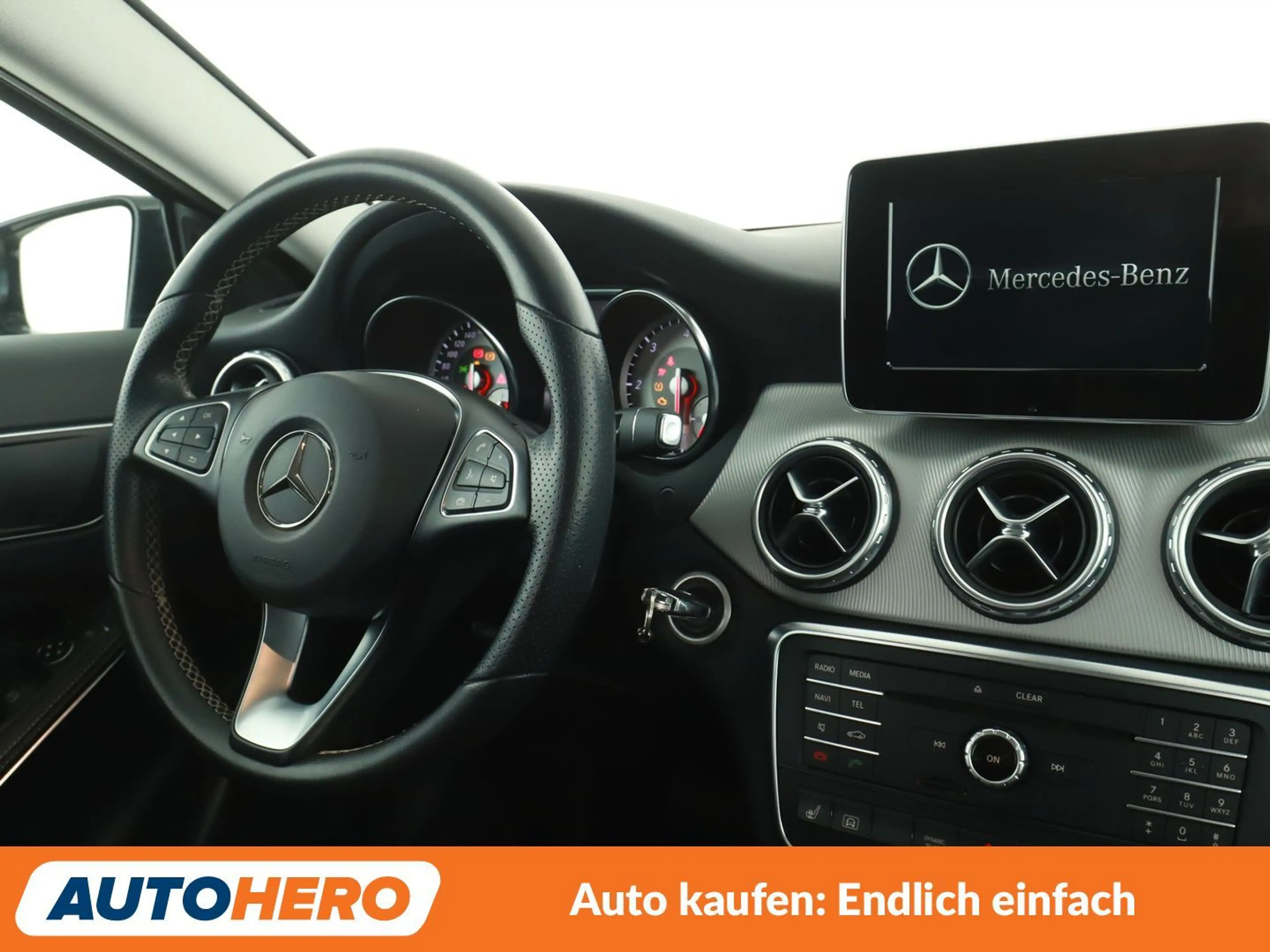 Mercedes-Benz GLA 220 d 4Matic Urban Aut.*NAVI*TEMPO*PDC*KLIMA*GARANTIE* — photo 13