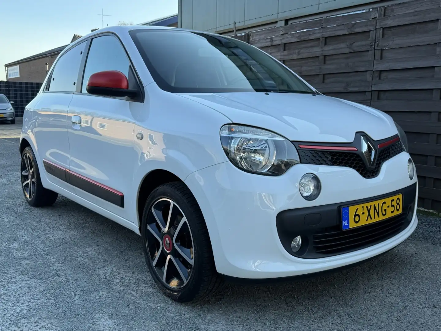 Renault Twingo 0.9 TCe Dynamique / Navi / Clima / Camera / PDC / Wit - 2