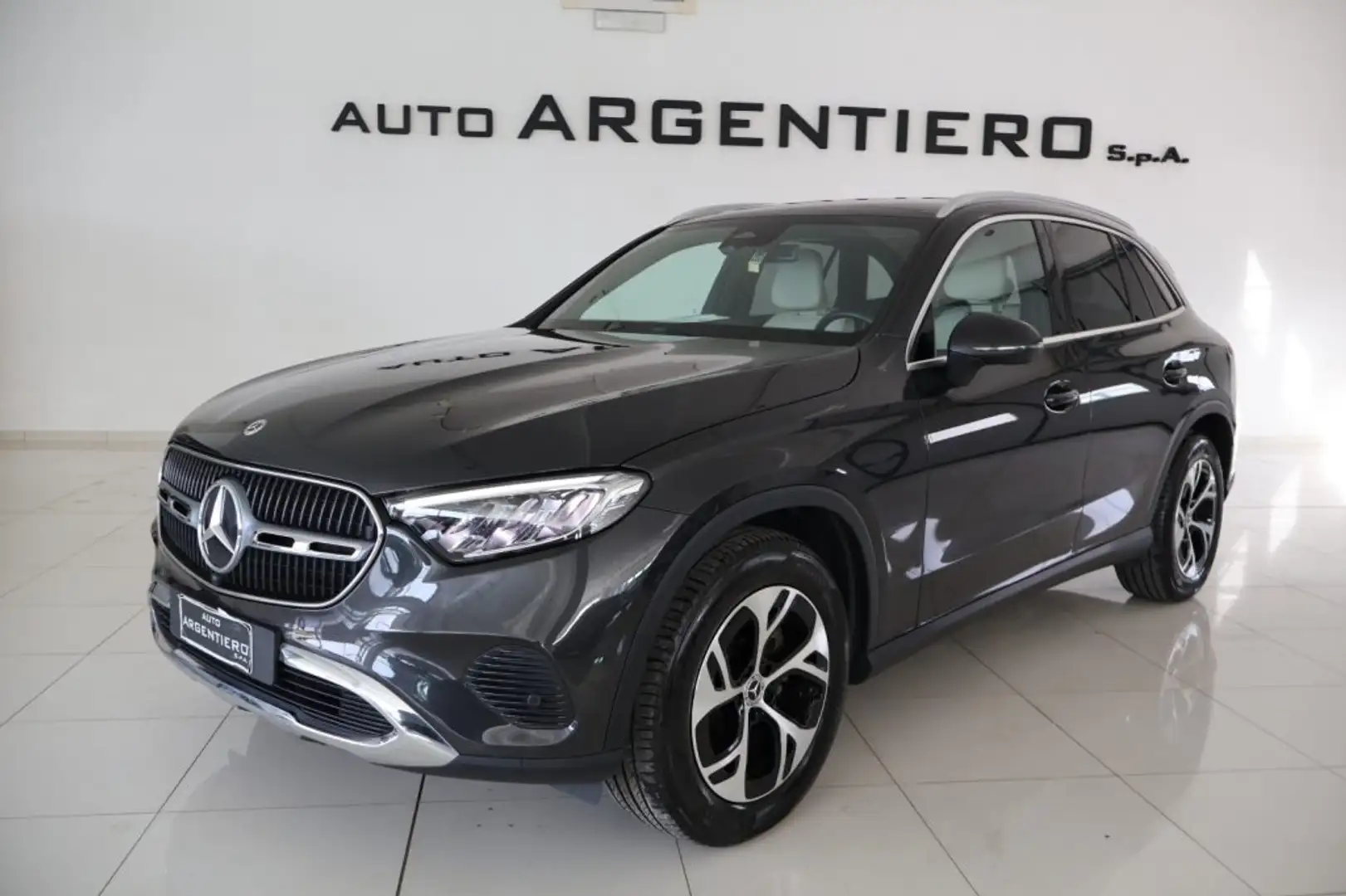 Mercedes-Benz GLC 220 d 4Matic Mild Hybrid Advanced Plus Gris - 1