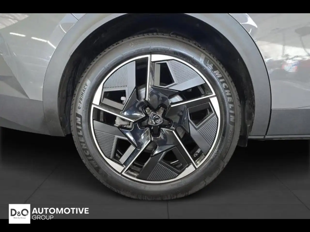Peugeot 408 GT camera gps alcantara 17