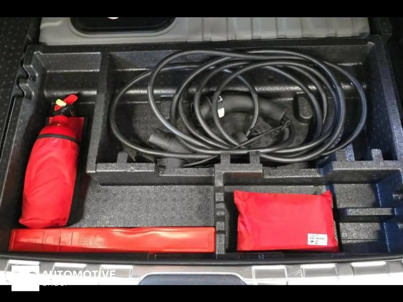 Peugeot 408 GT camera gps alcantara 19