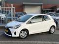 Toyota Yaris 1.3 VVT-i Aspiration | Invalide auto | Automaat | Blanc - thumbnail 17