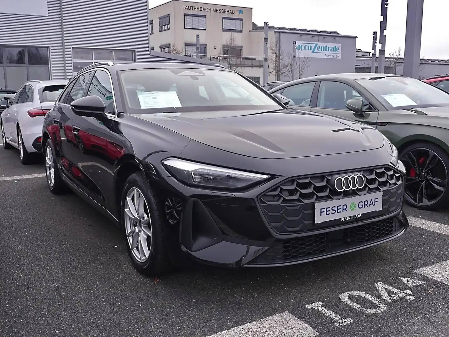 Audi A5 Avant TFSI ACC Navi RFK PDC SHZ V-Cockpit 17" Schwarz - 2