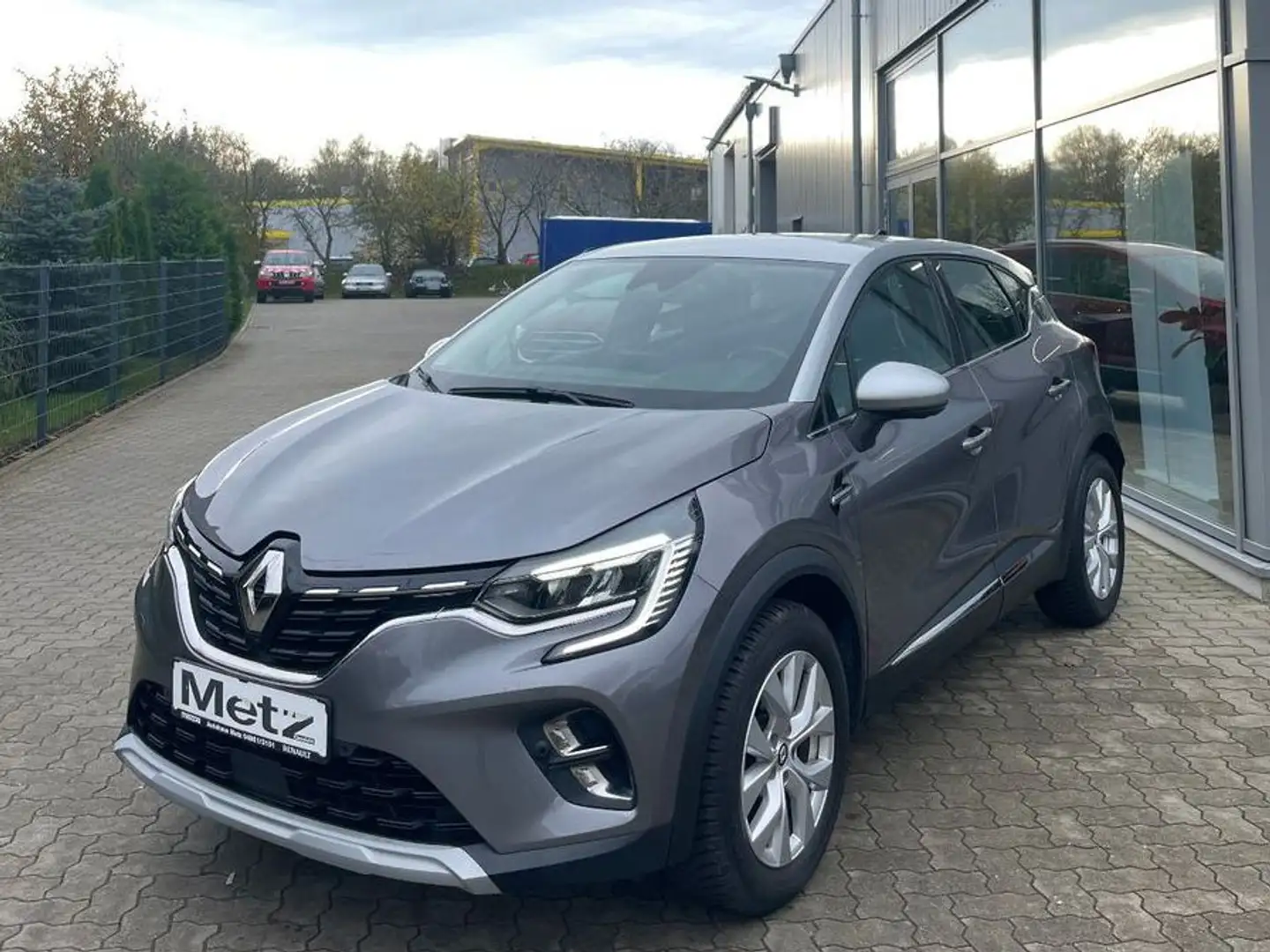 Renault Captur II Intens Grijs - 1