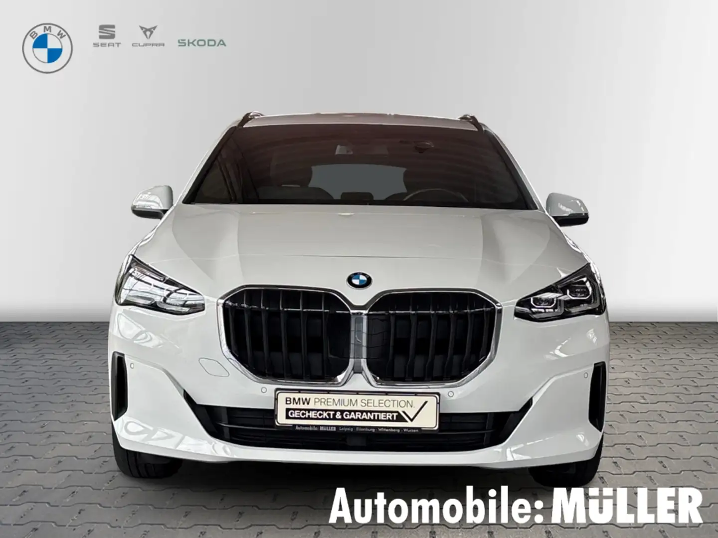 BMW 220 Active Tourer i Park-Assistent Navi Digitales Cock Weiß - 2