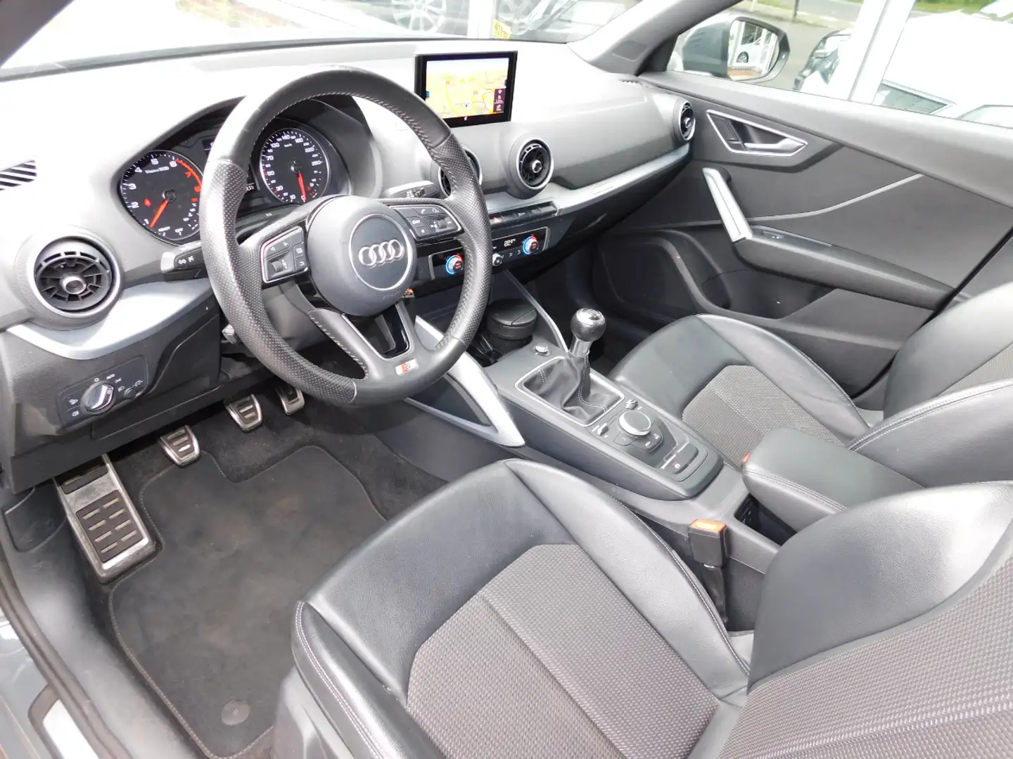 Audi Q2 1.4TFSI 150PK SPORT S-LINE!! All-in Prijs! Trekhaa Grijs - 2