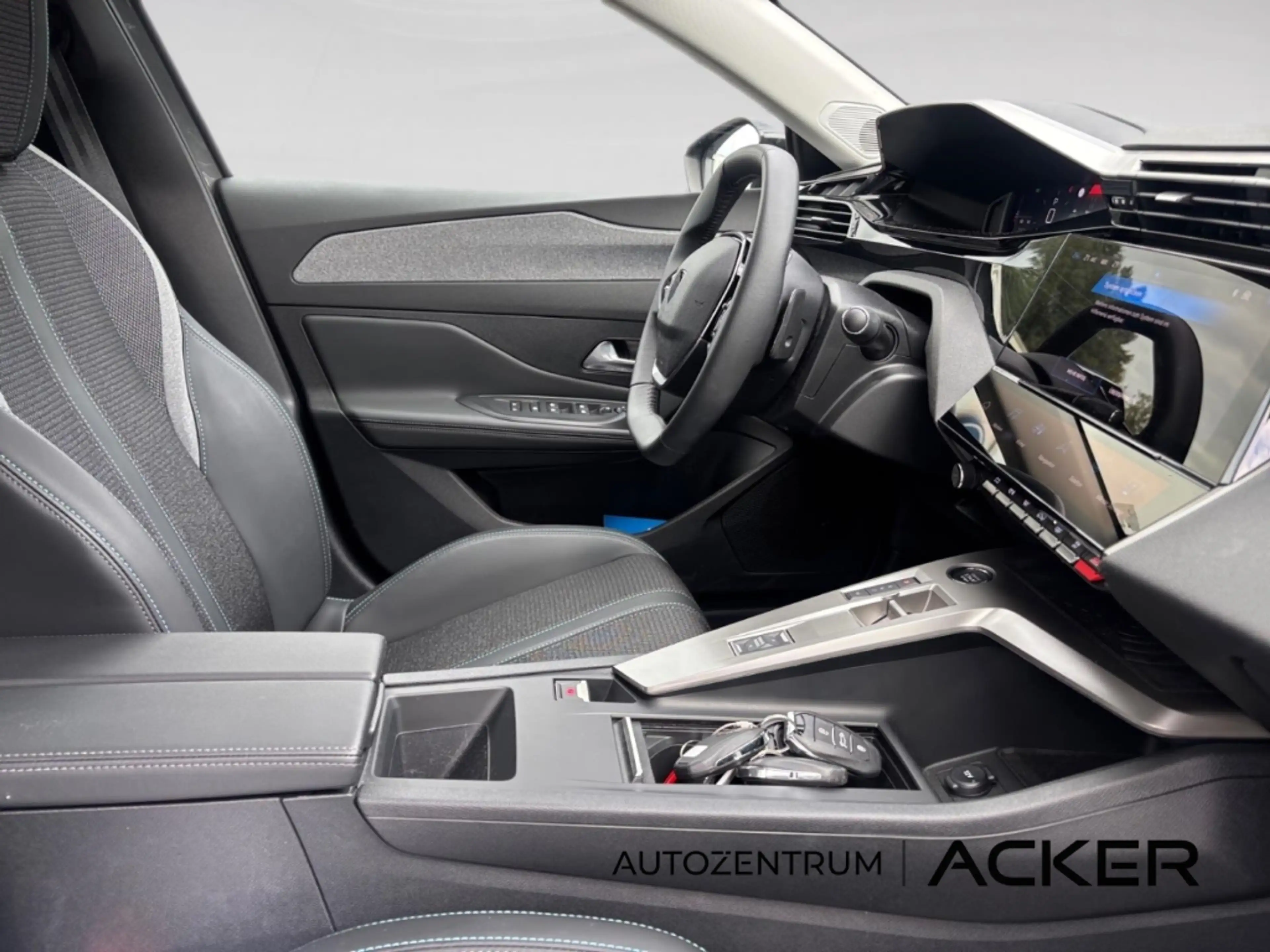 Peugeot 408 Hybrid 145 Allure e-DSC6 360Kam/AHK -39%* — photo 12