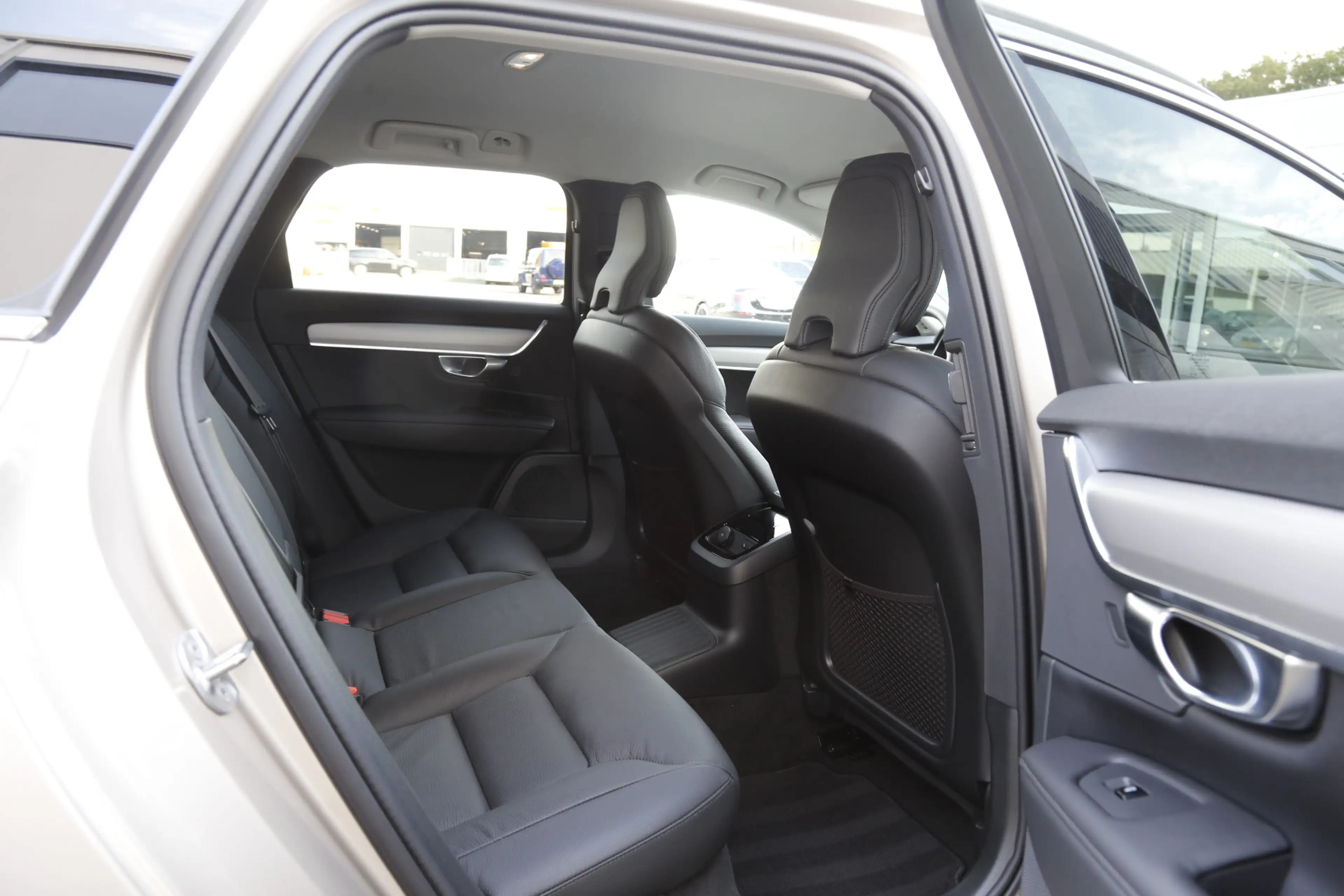 Volvo V90 2.0 T6 Plug-in hybrid 350PK AWD Long Range*Bright — photo 30
