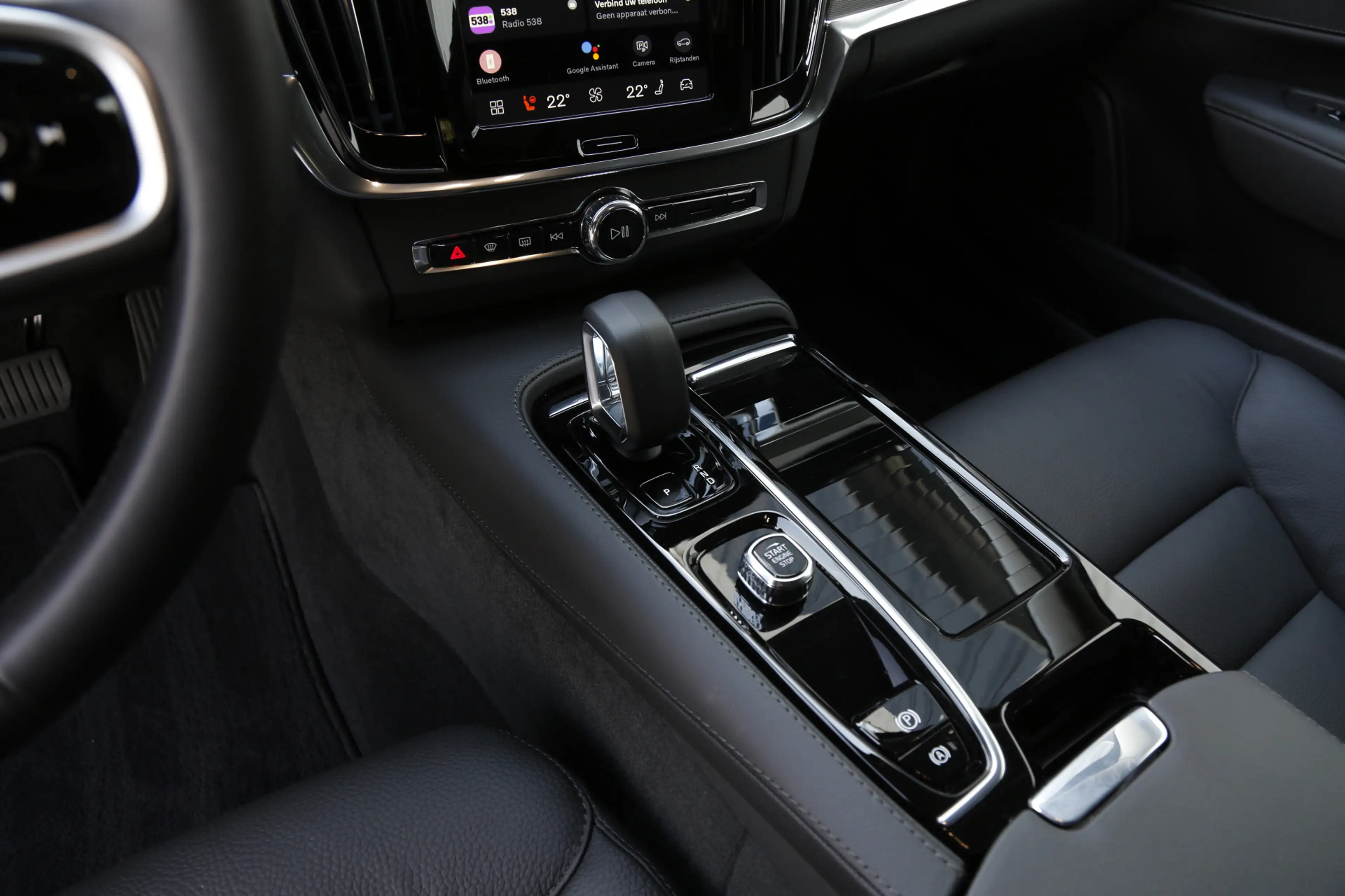 Volvo V90 2.0 T6 Plug-in hybrid 350PK AWD Long Range*Bright — photo 17