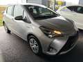 Toyota Yaris 1,5 Hybrid 5-tg. Active '17 Silber - thumbnail 3