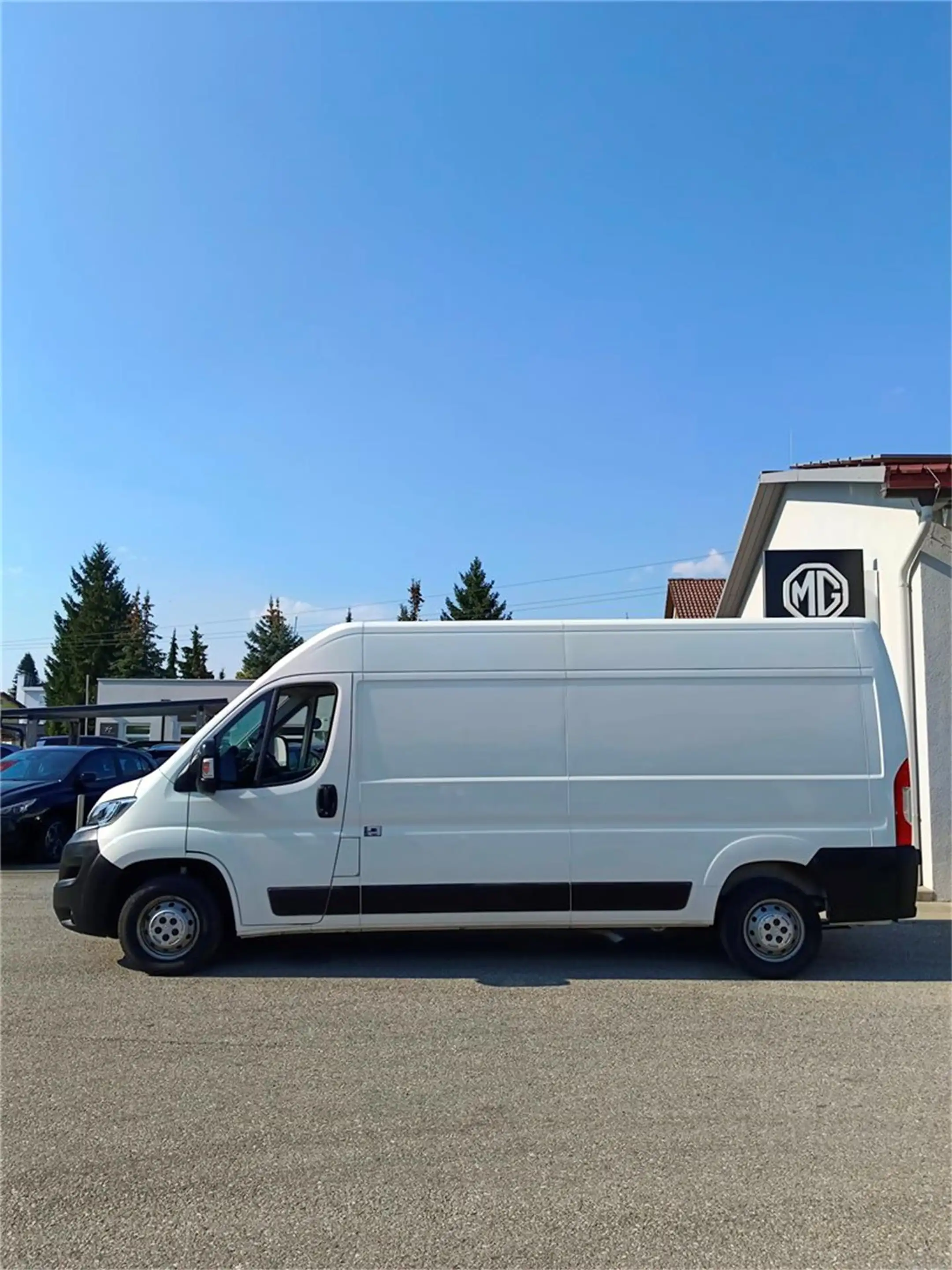 Citroen Jumper KW 35 L3H2 BlueHdi 140 — photo 4