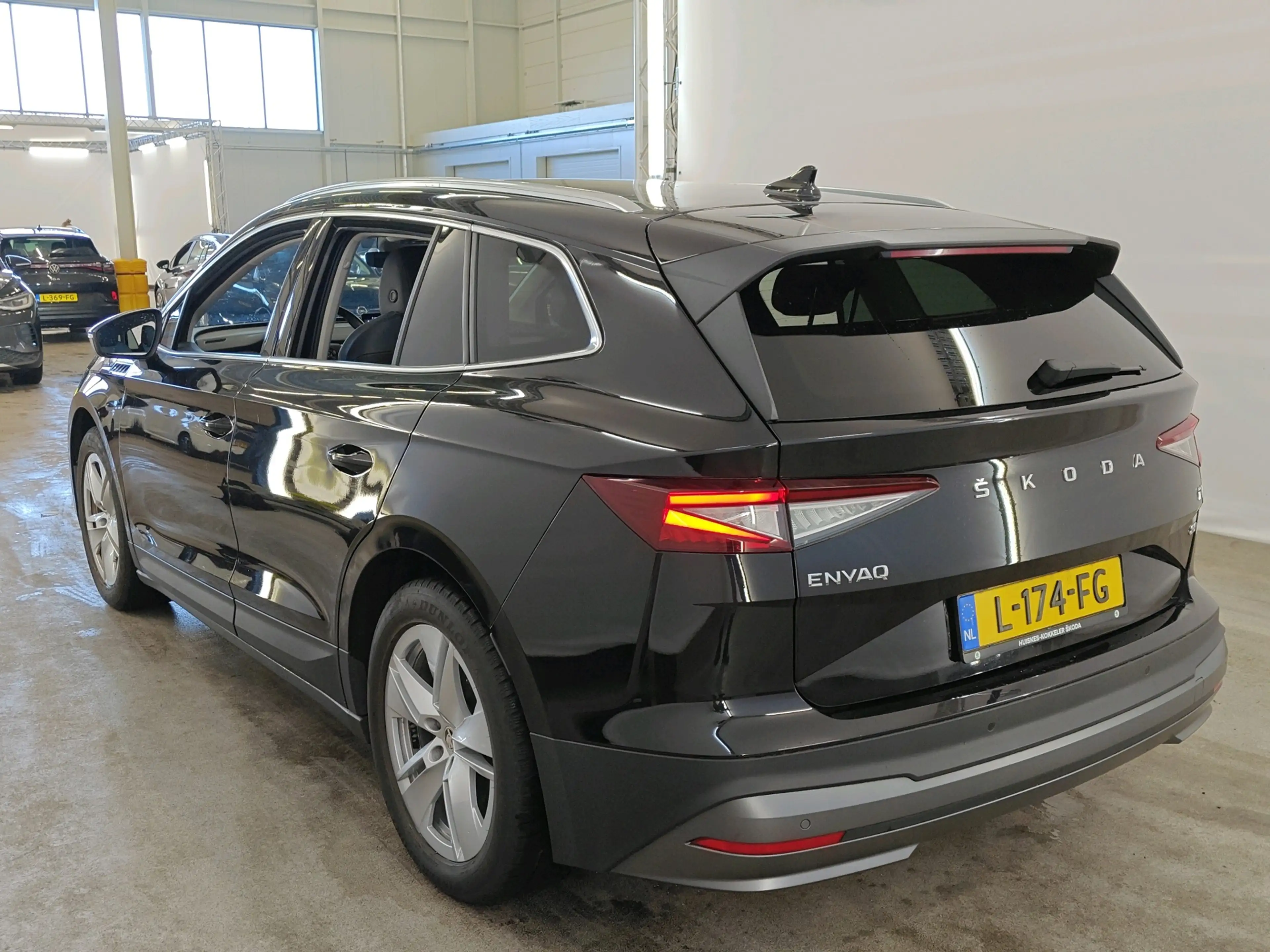 Skoda Enyaq iV 80 204pk | SOH 93% | Assistentie | Comfort | AC — photo 2