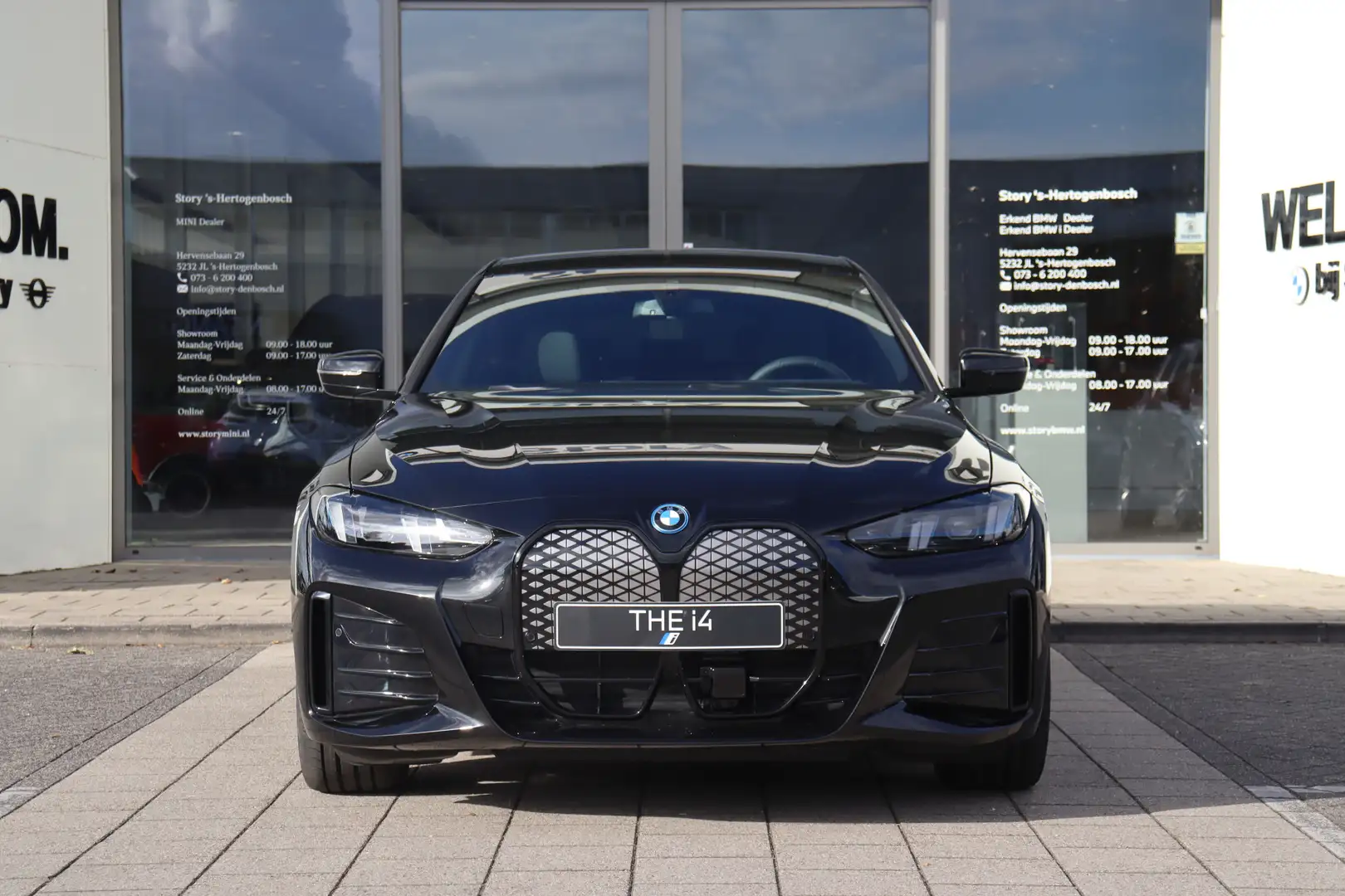 BMW i4 eDrive40 M Sport / Achteruitrijcamera / Adaptieve Zilver - 2