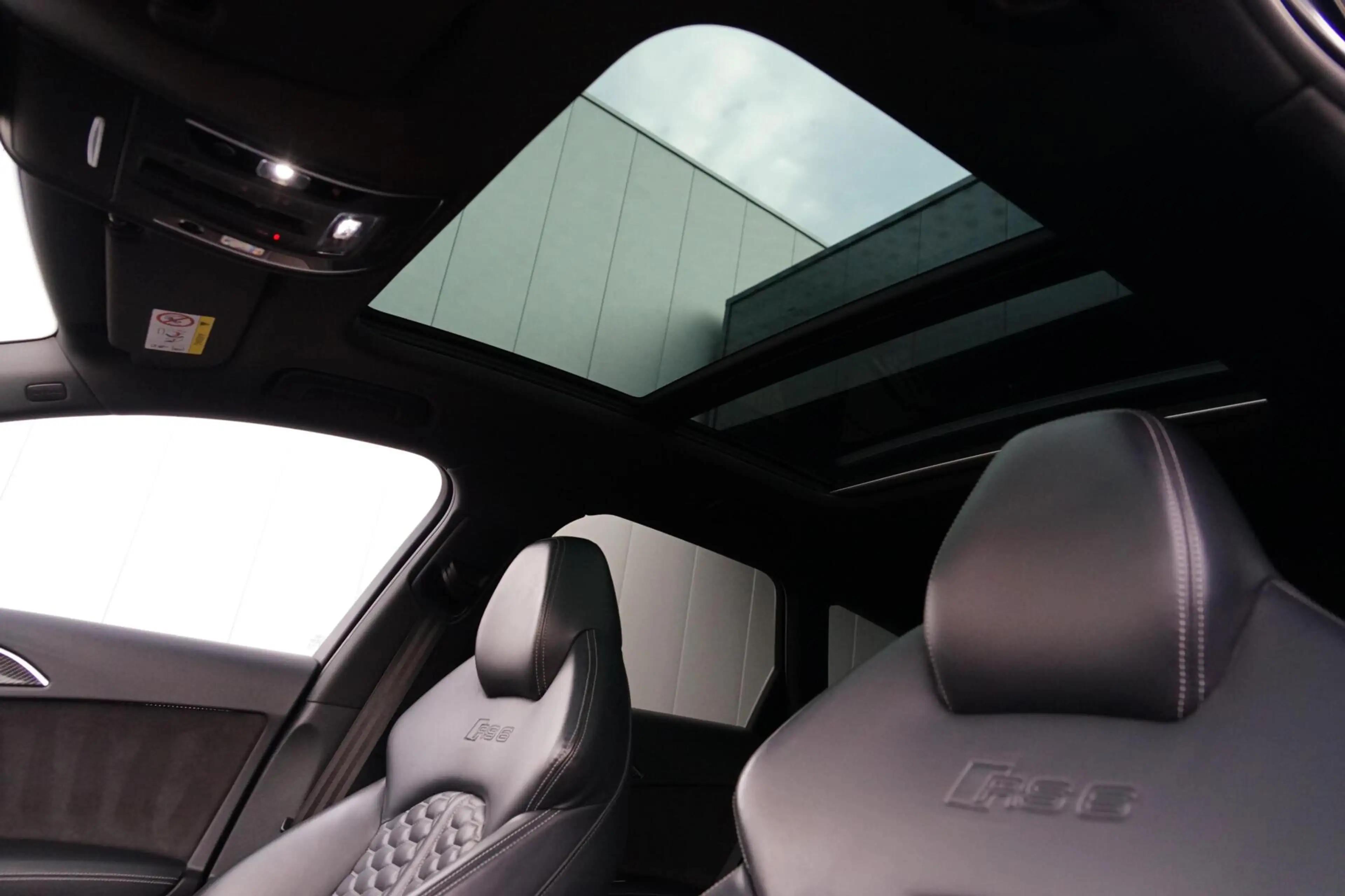 Audi RS6 Avant 4.0 TFSI RS 6 quattro performance Pro Line P — photo 9