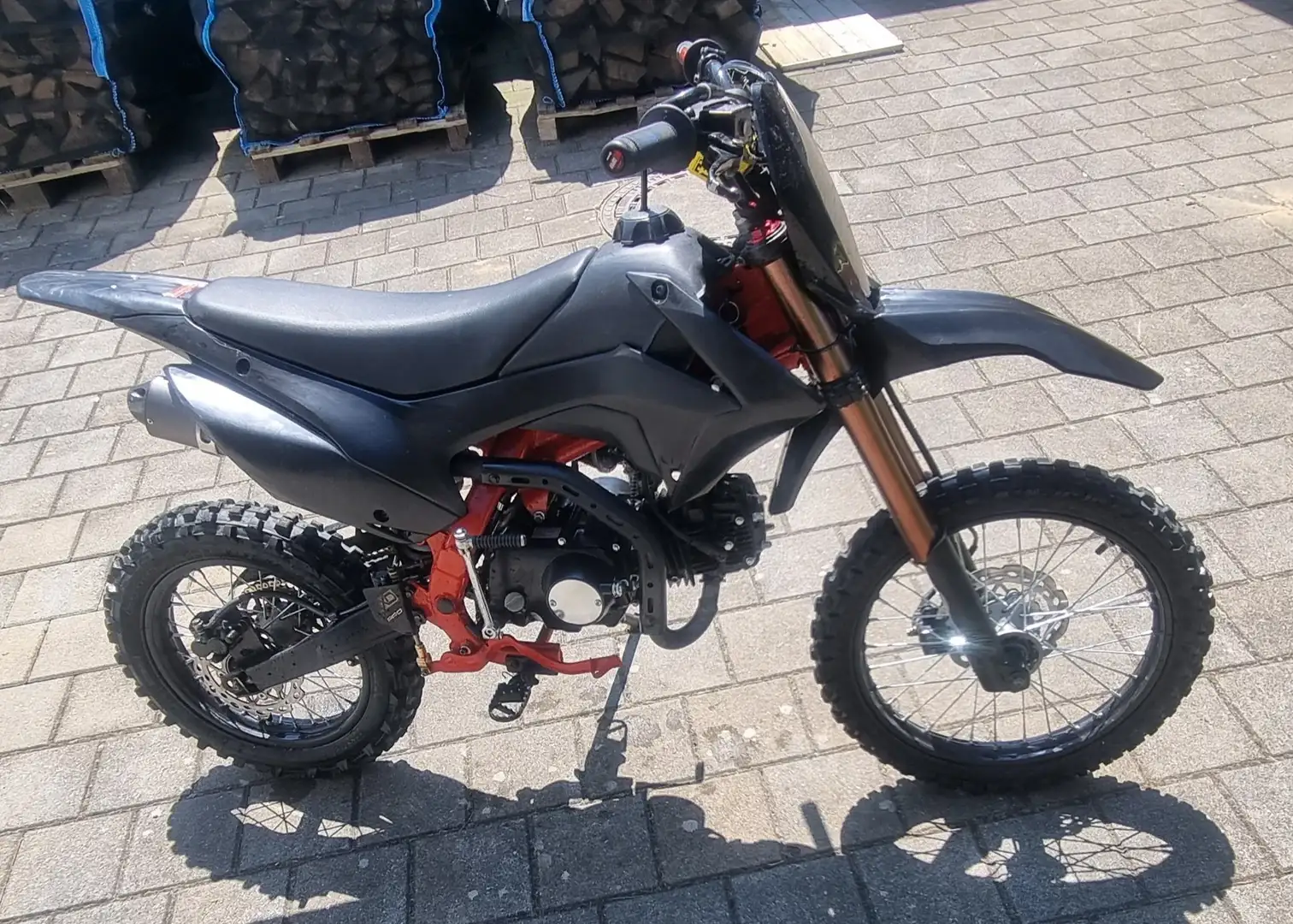 Beta RR 125 4T Enduro Negro - 1