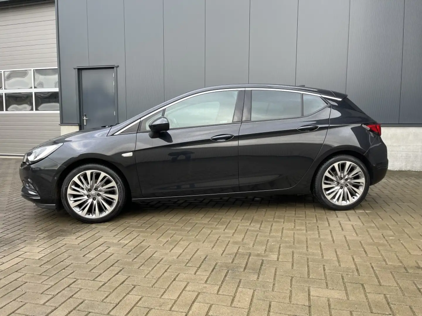 Opel Astra 1.4 Innovation/leer/stoelmassage/trekh. 150pk Schwarz - 2