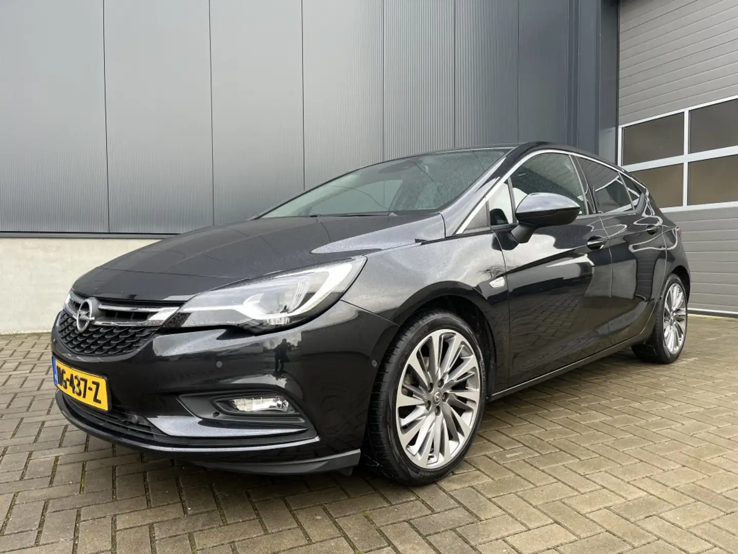 Opel Astra 1.4 Innovation/leer/stoelmassage/trekh. 150pk Schwarz - 1