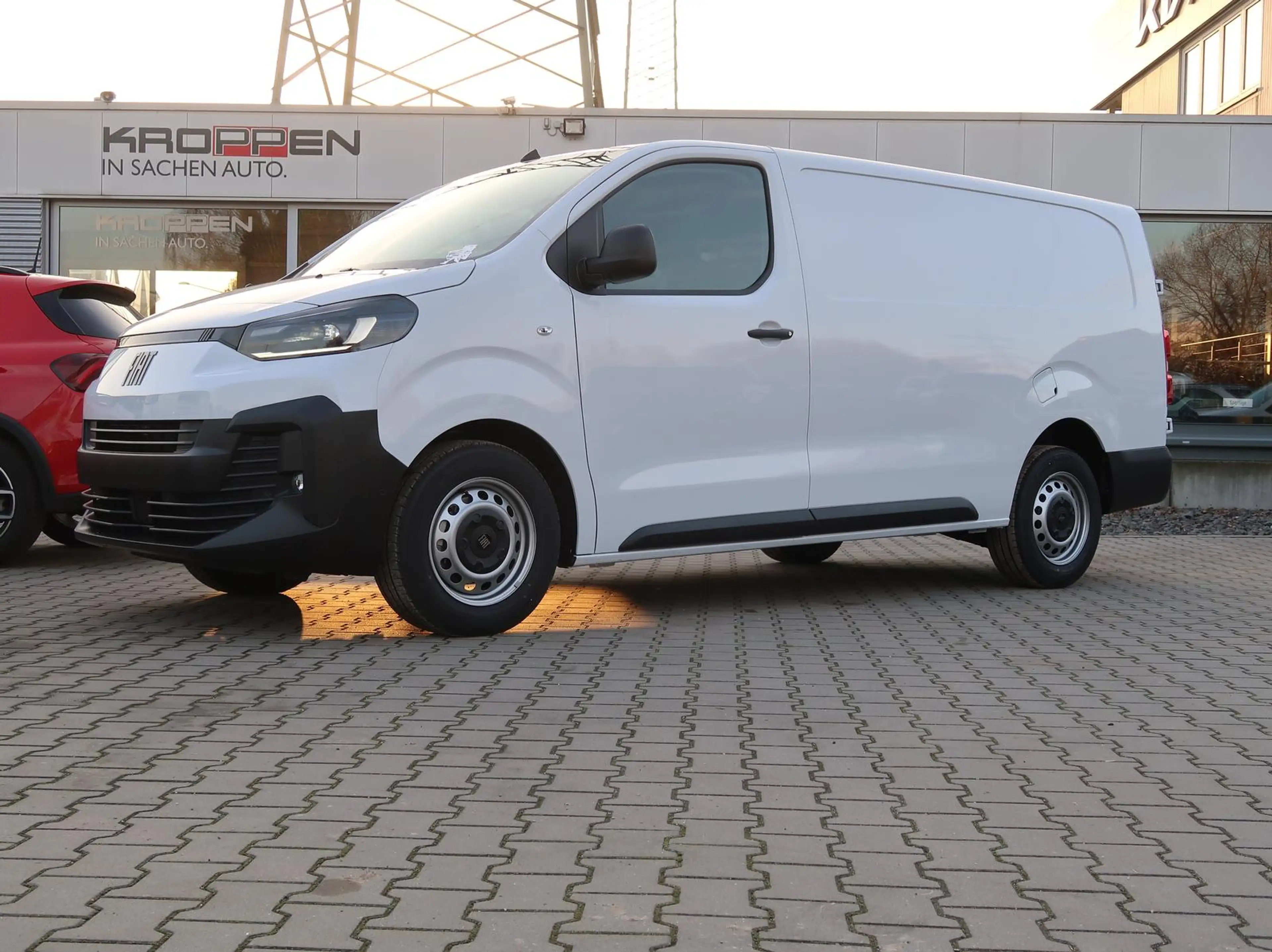 Fiat Scudo Kastenwagen XL ,Automatik,AHK,Carplay,Holz — photo 9