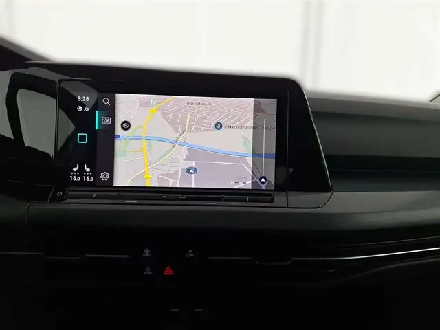 Volkswagen Golf view 11