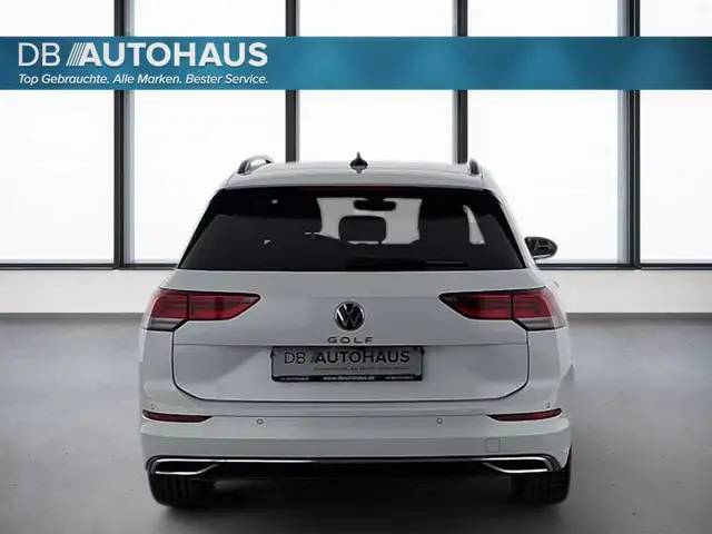 Volkswagen Golf view 5