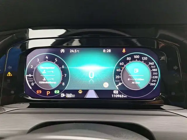 Volkswagen Golf view 10