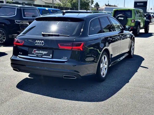 Audi A6 view 9