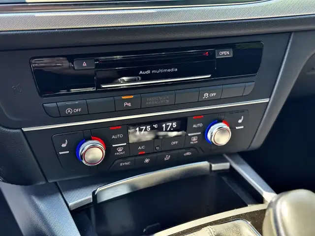 Audi A6 view 3
